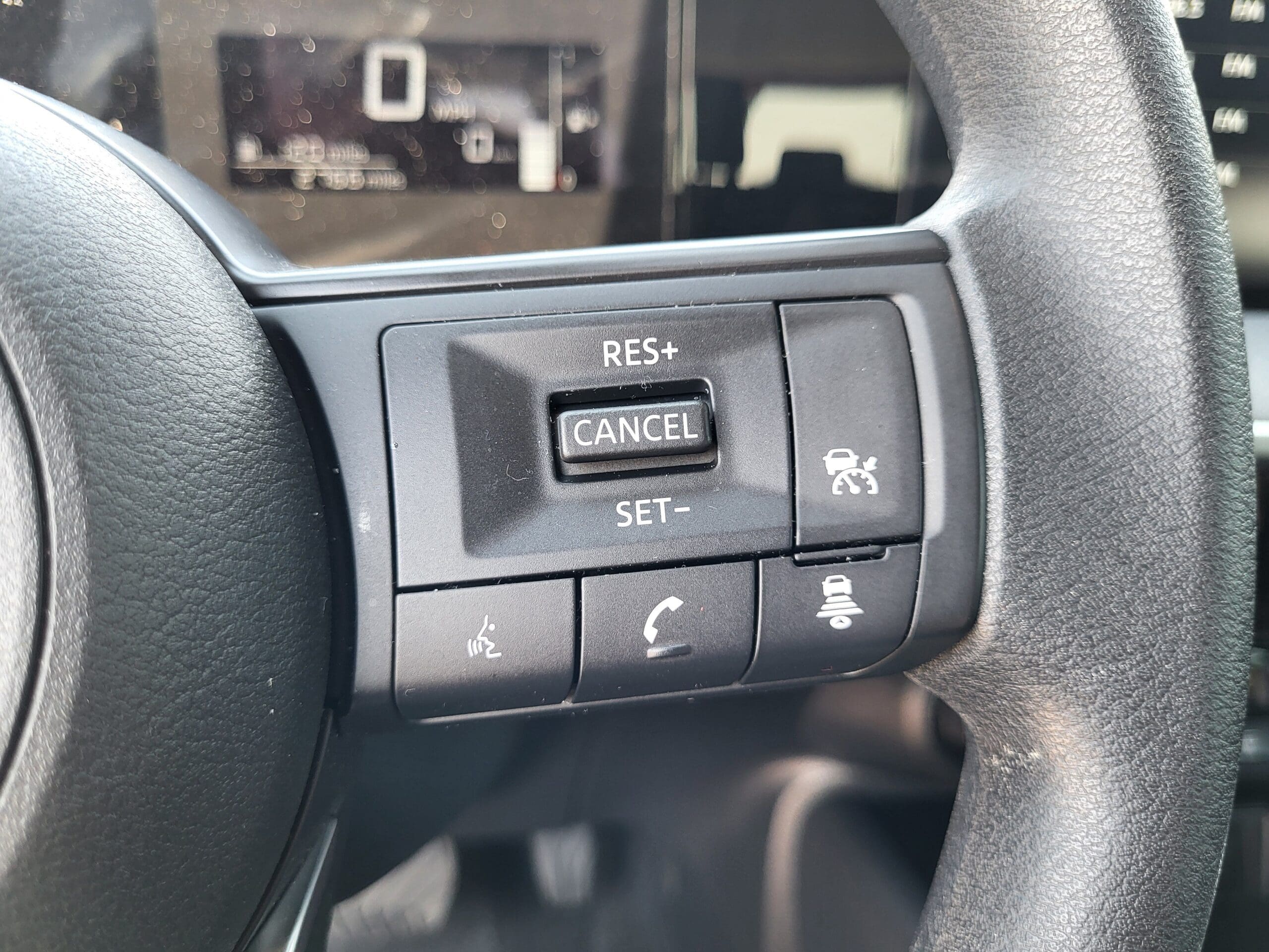 2026 Nissan Kicks - Image 28