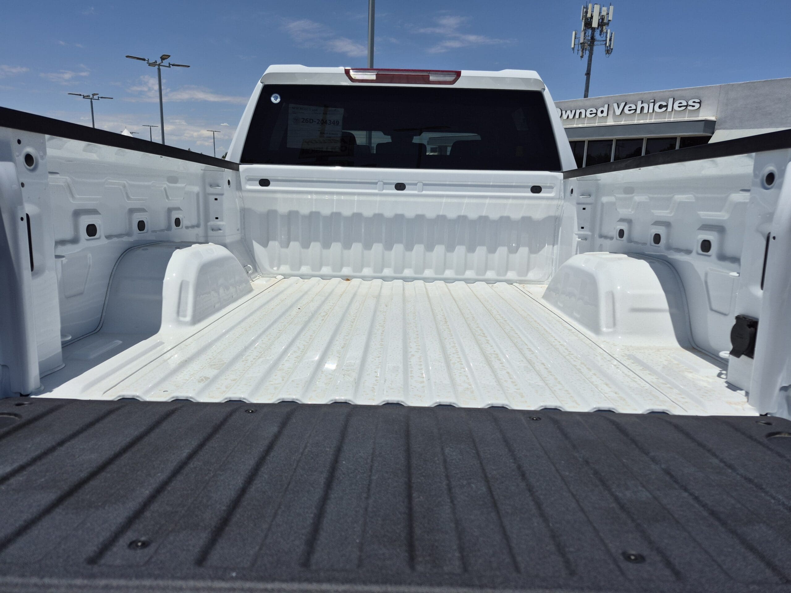 2025 Chevrolet Silverado 1500 - Image 13