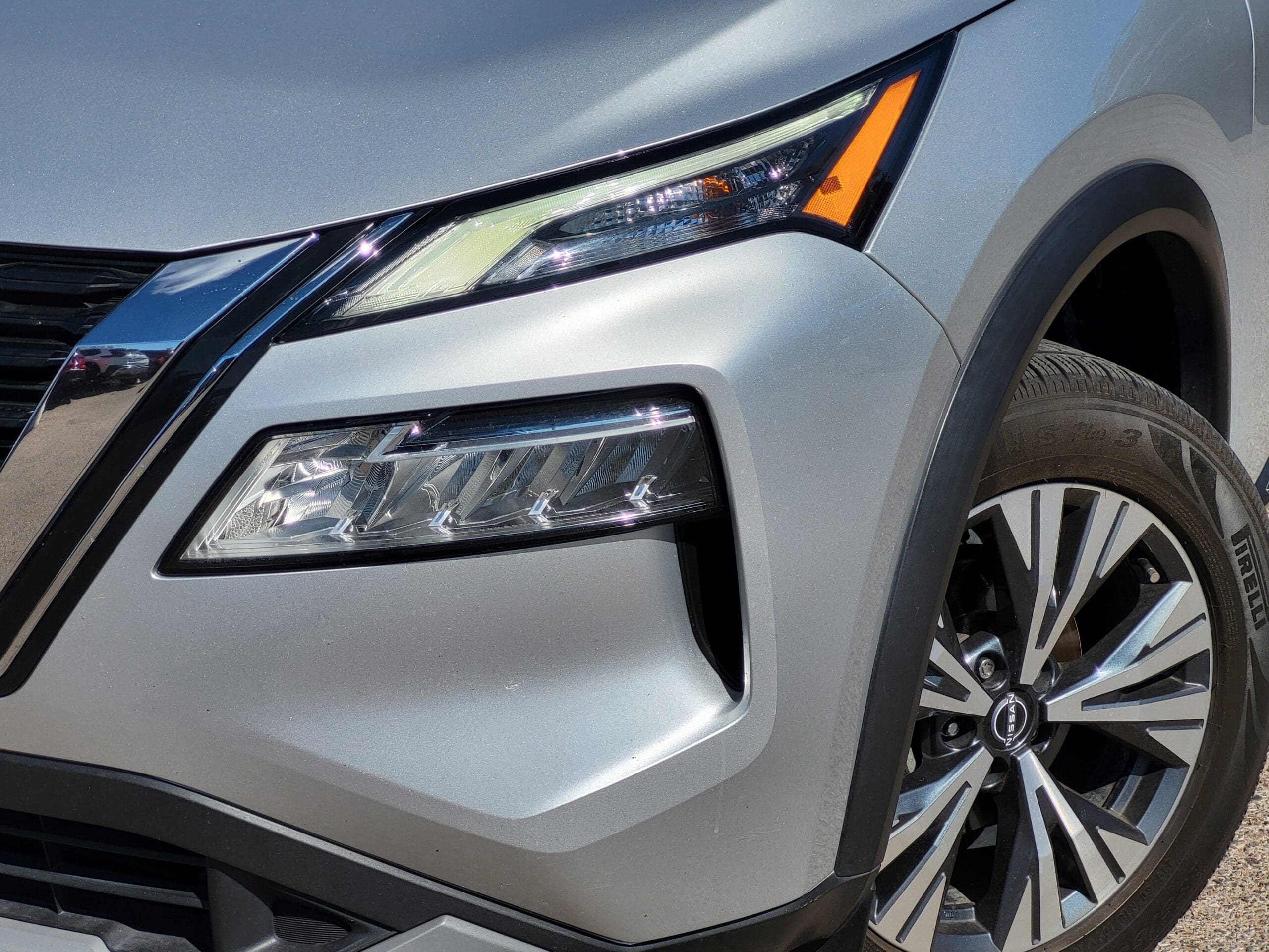 2023 Nissan Rogue - Image 8
