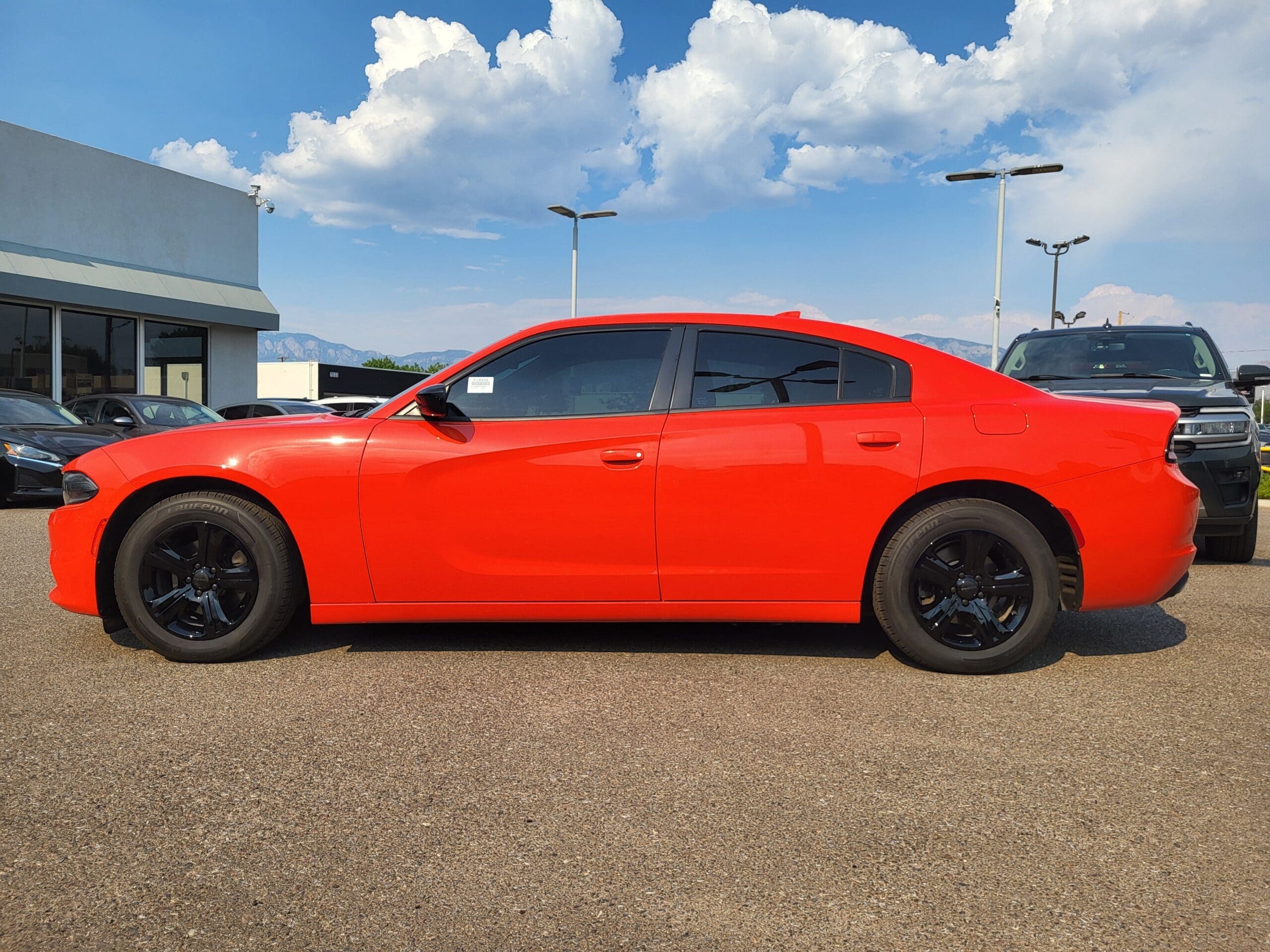 2023 Dodge Charger - Image 7