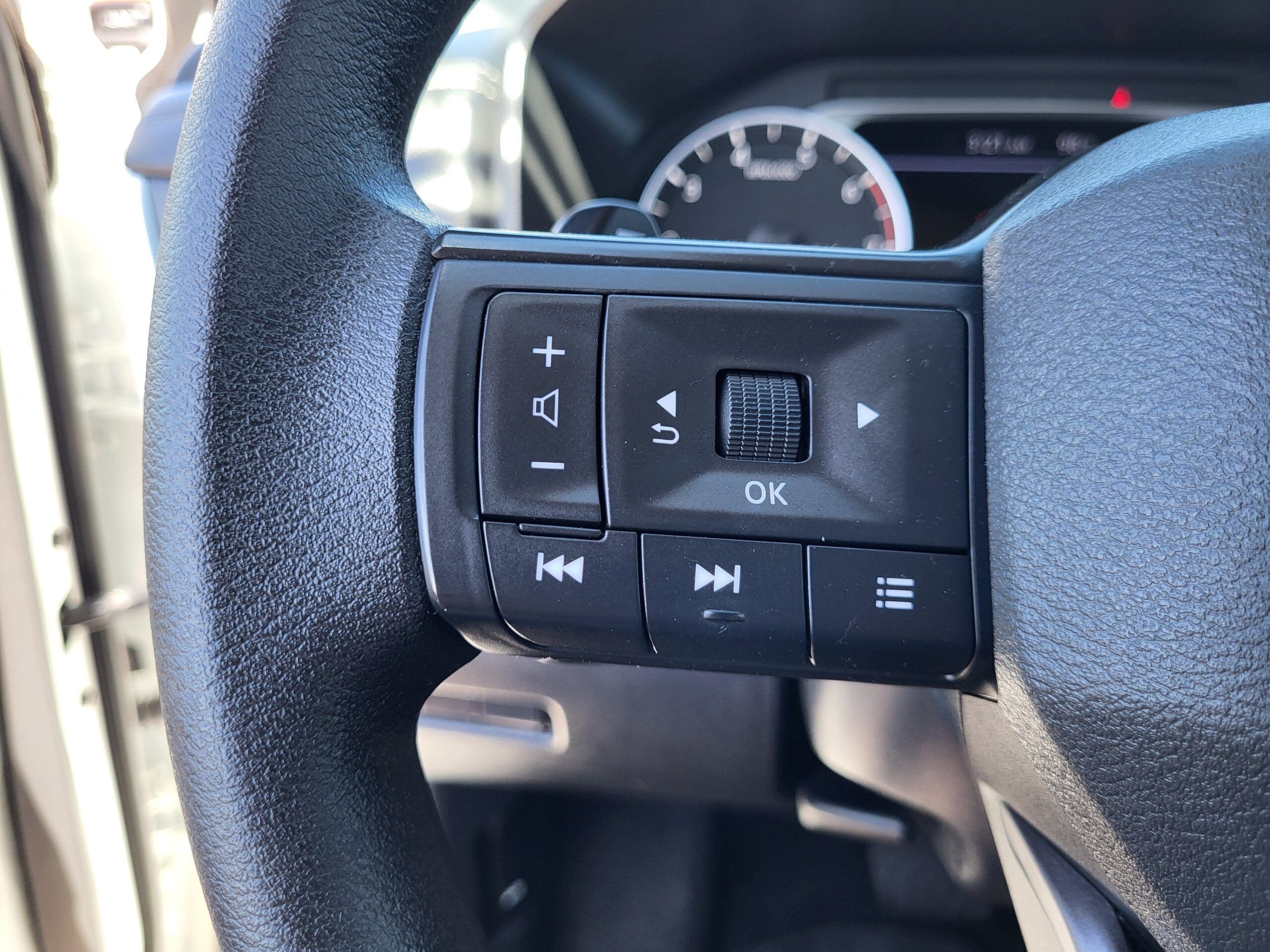 2026 Nissan Rogue - Image 27