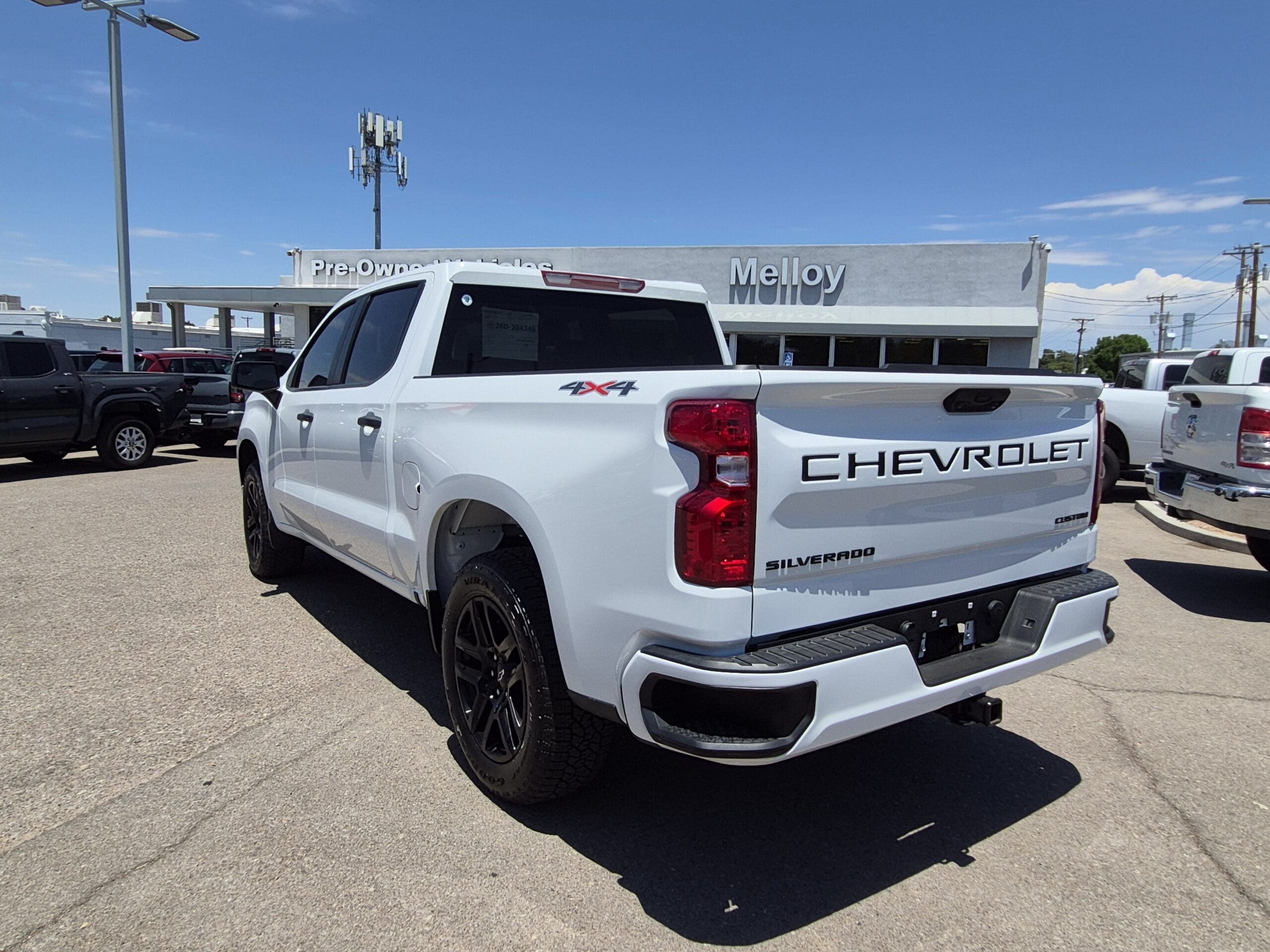 2025 Chevrolet Silverado 1500 - Image 3