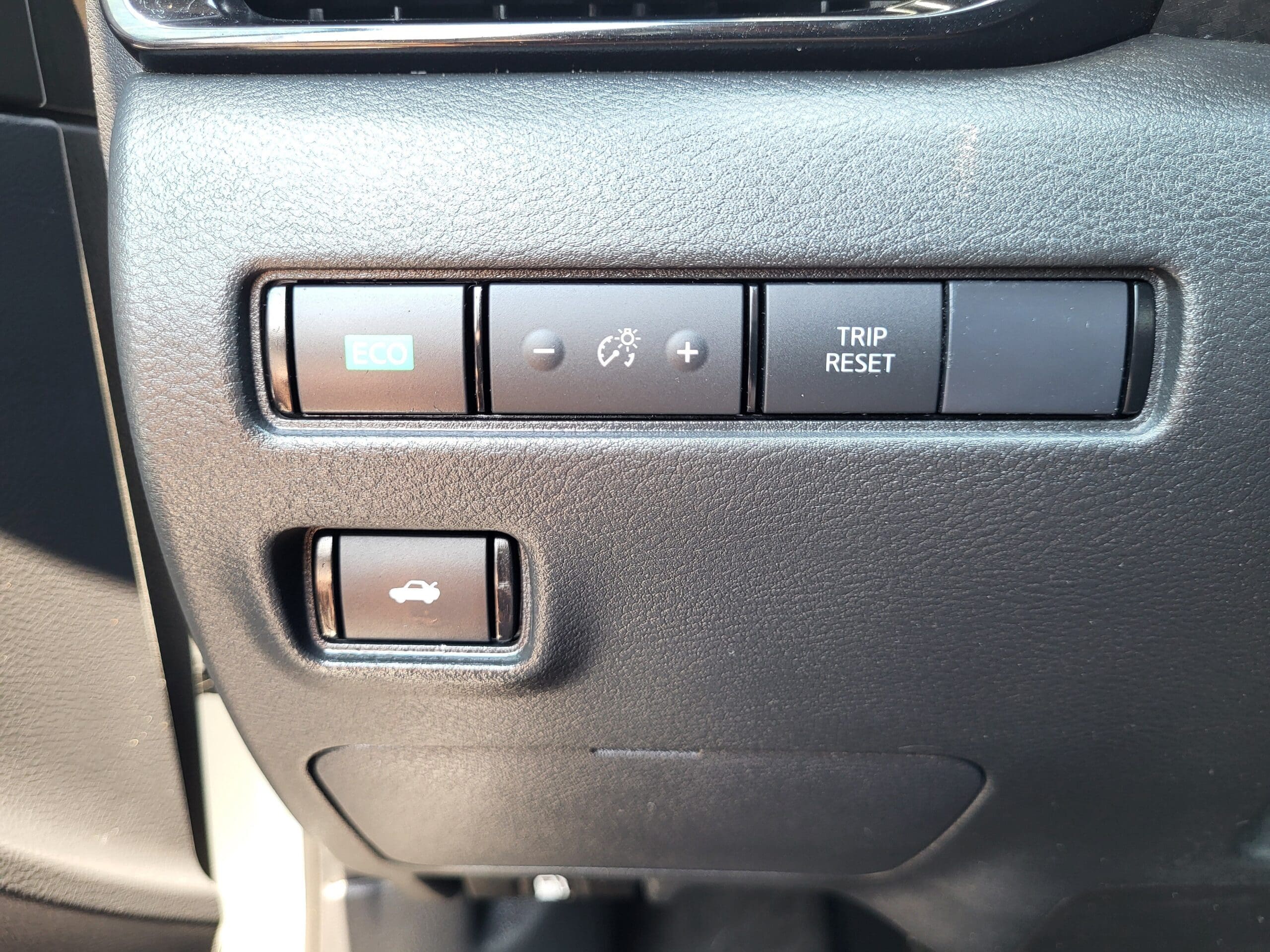 2023 Nissan Sentra - Image 22
