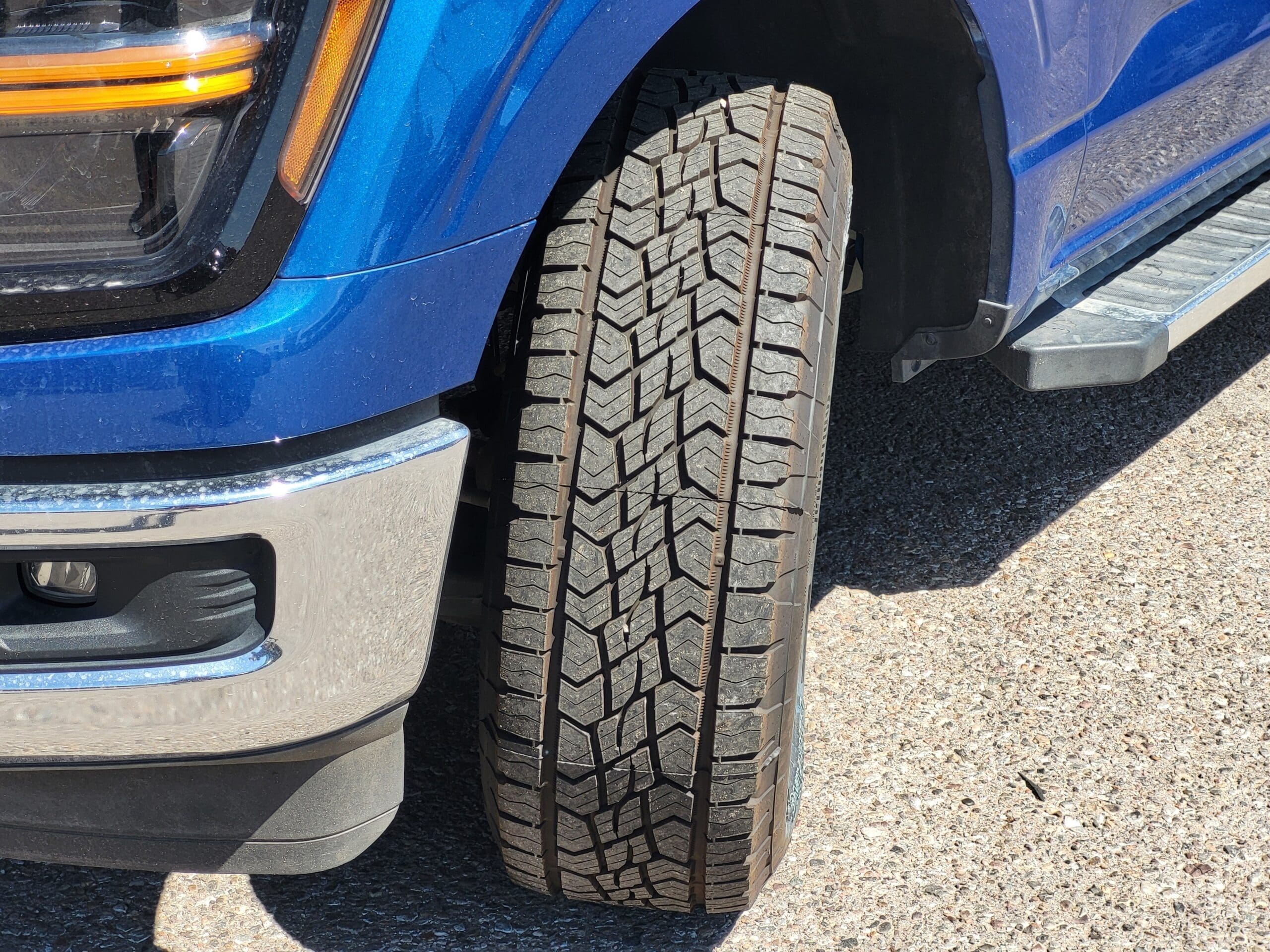 2025 Ford F-150 - Image 11