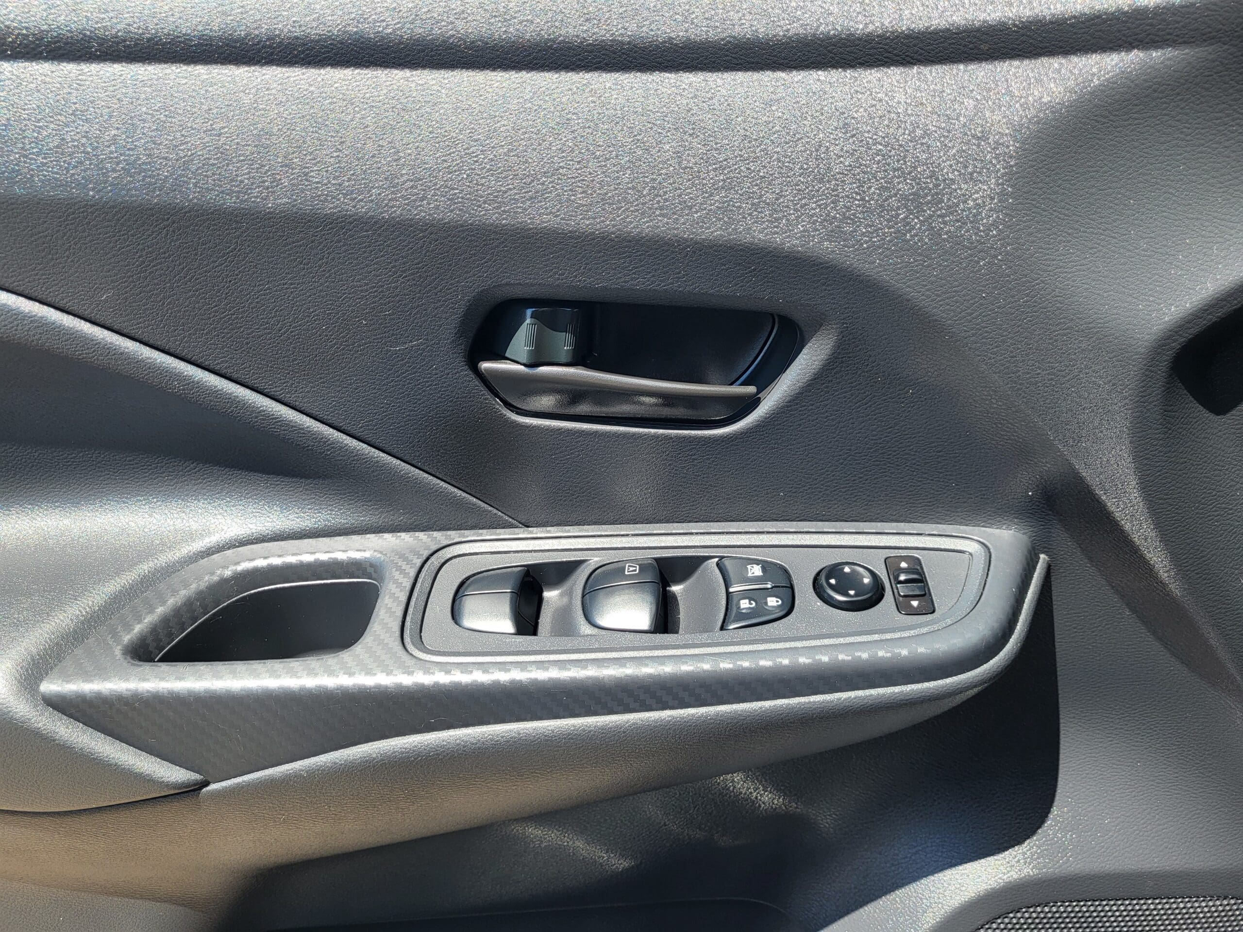 2024 Nissan Versa - Image 23