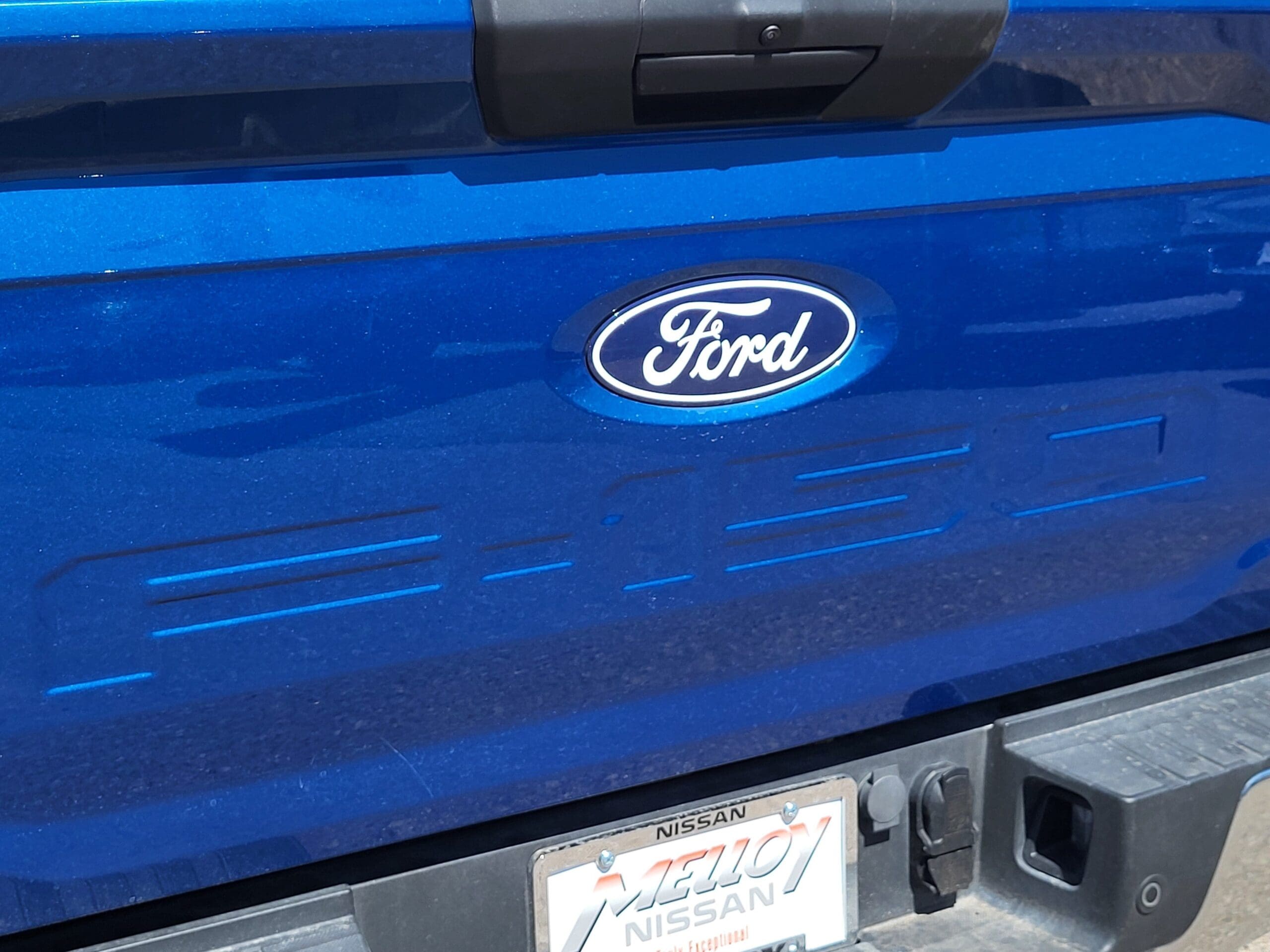 2025 Ford F-150 - Image 12