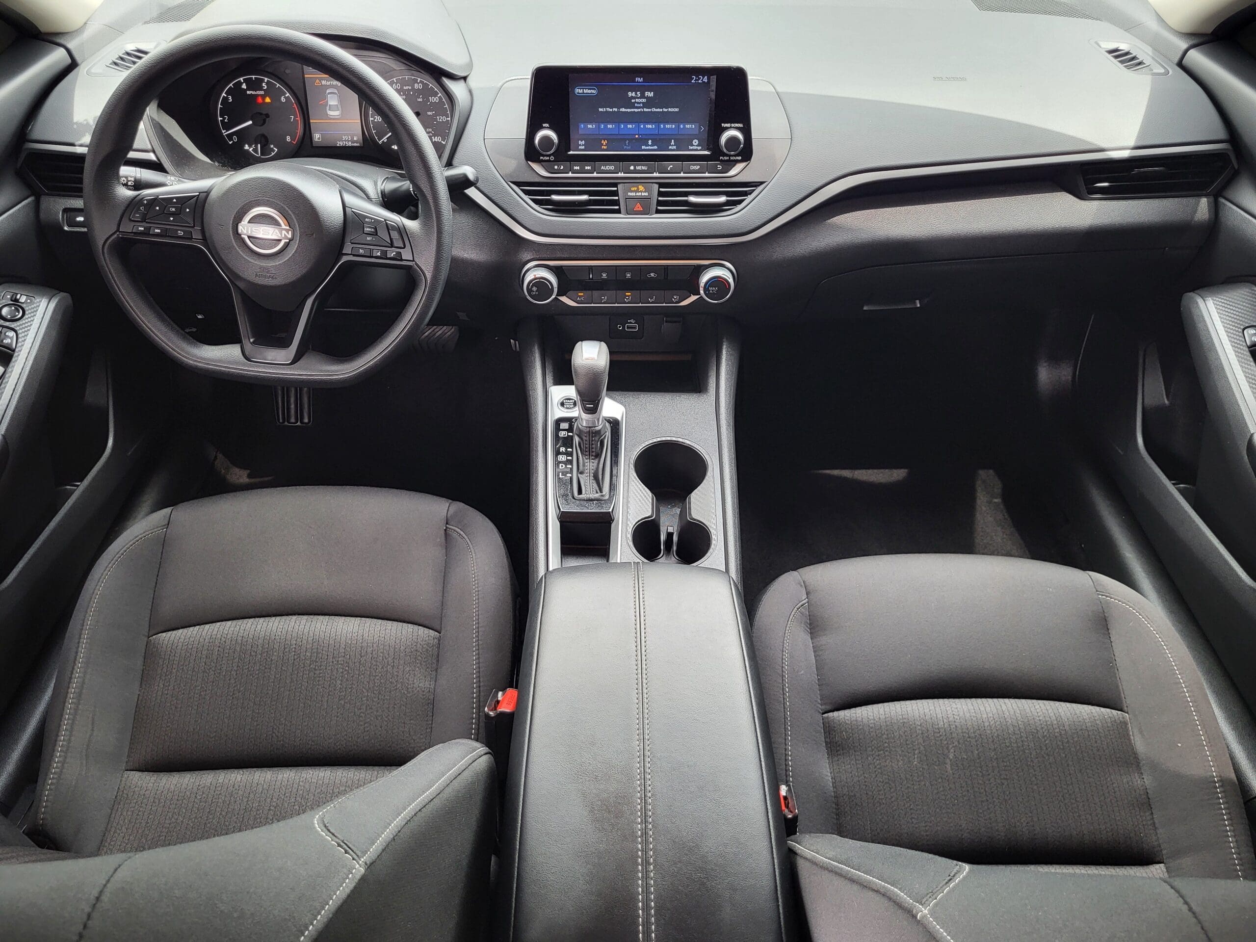 2024 Nissan Altima - Image 25
