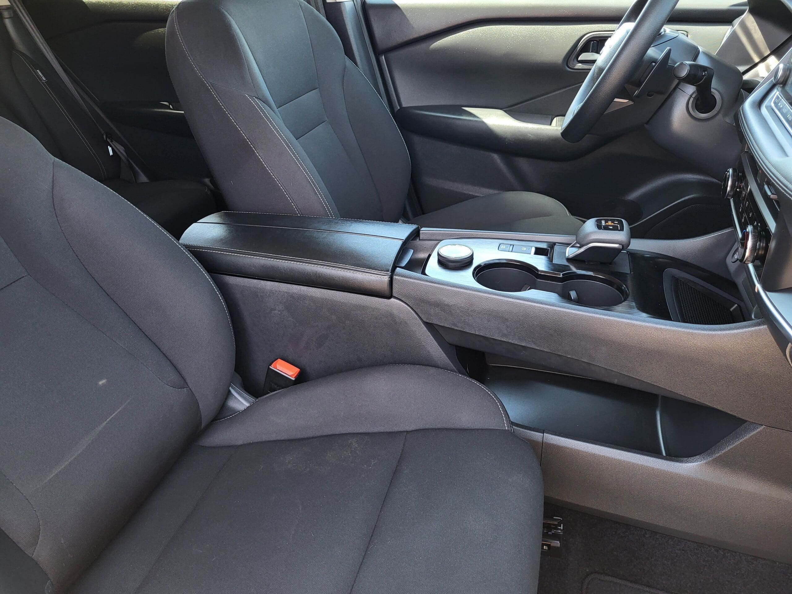 2026 Nissan Rogue - Image 15