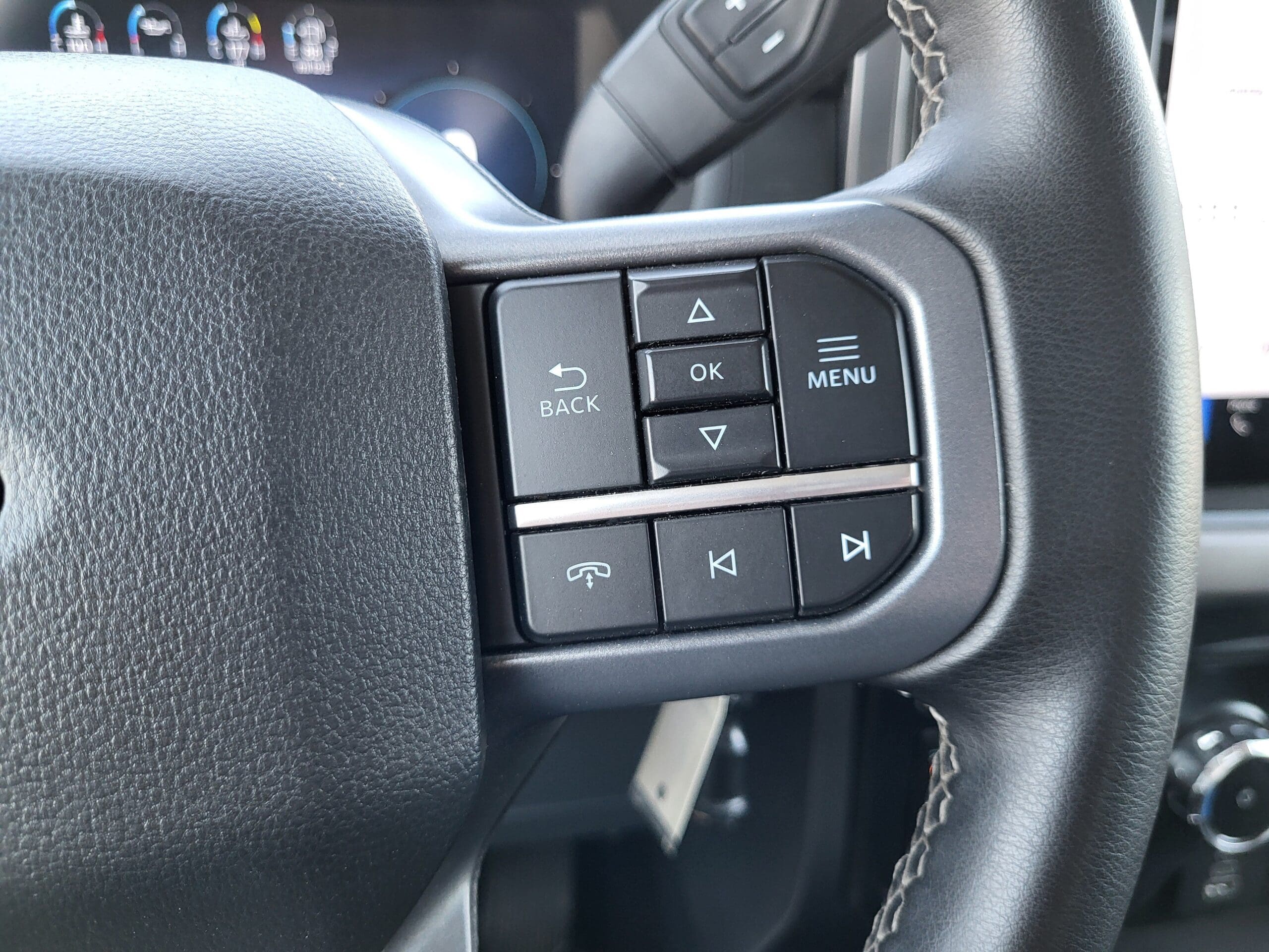 2025 Ford F-150 - Image 29