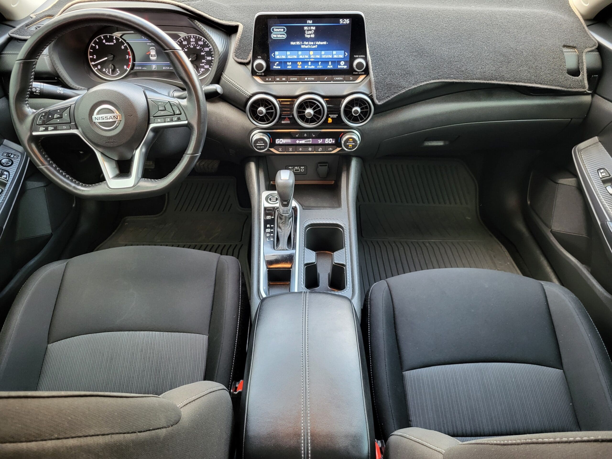 2023 Nissan Sentra - Image 25