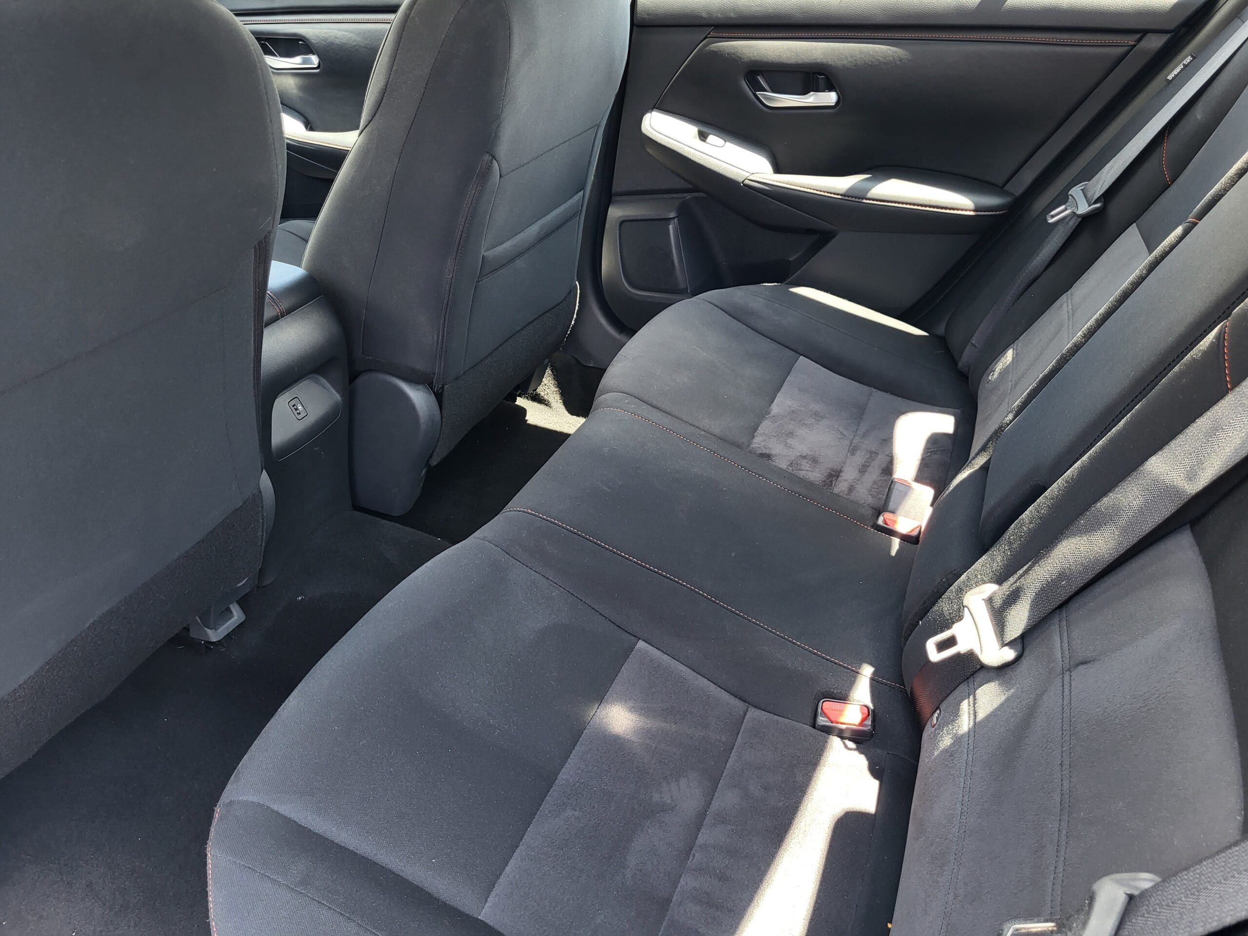2025 Nissan Sentra - Image 30