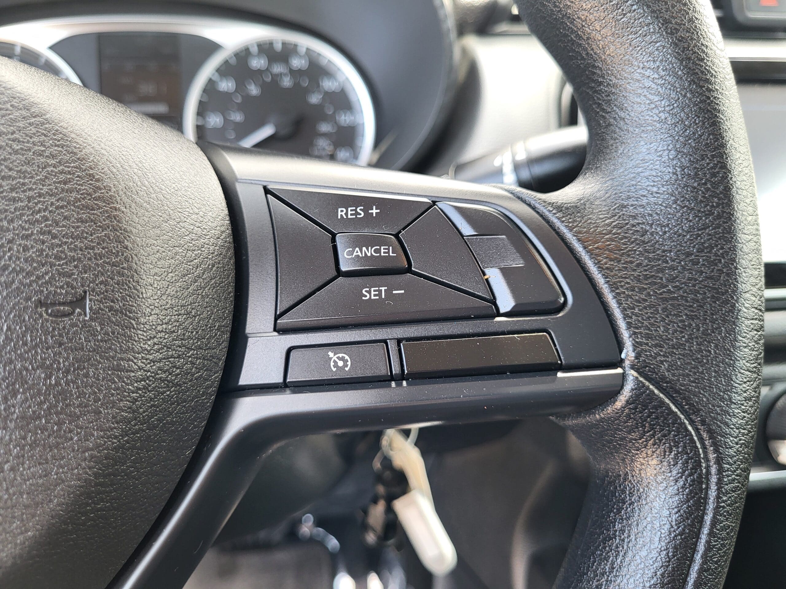 2024 Nissan Versa - Image 28
