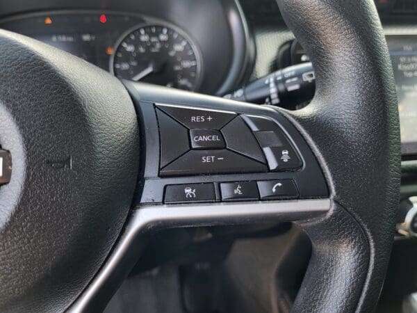 2023 Nissan Kicks