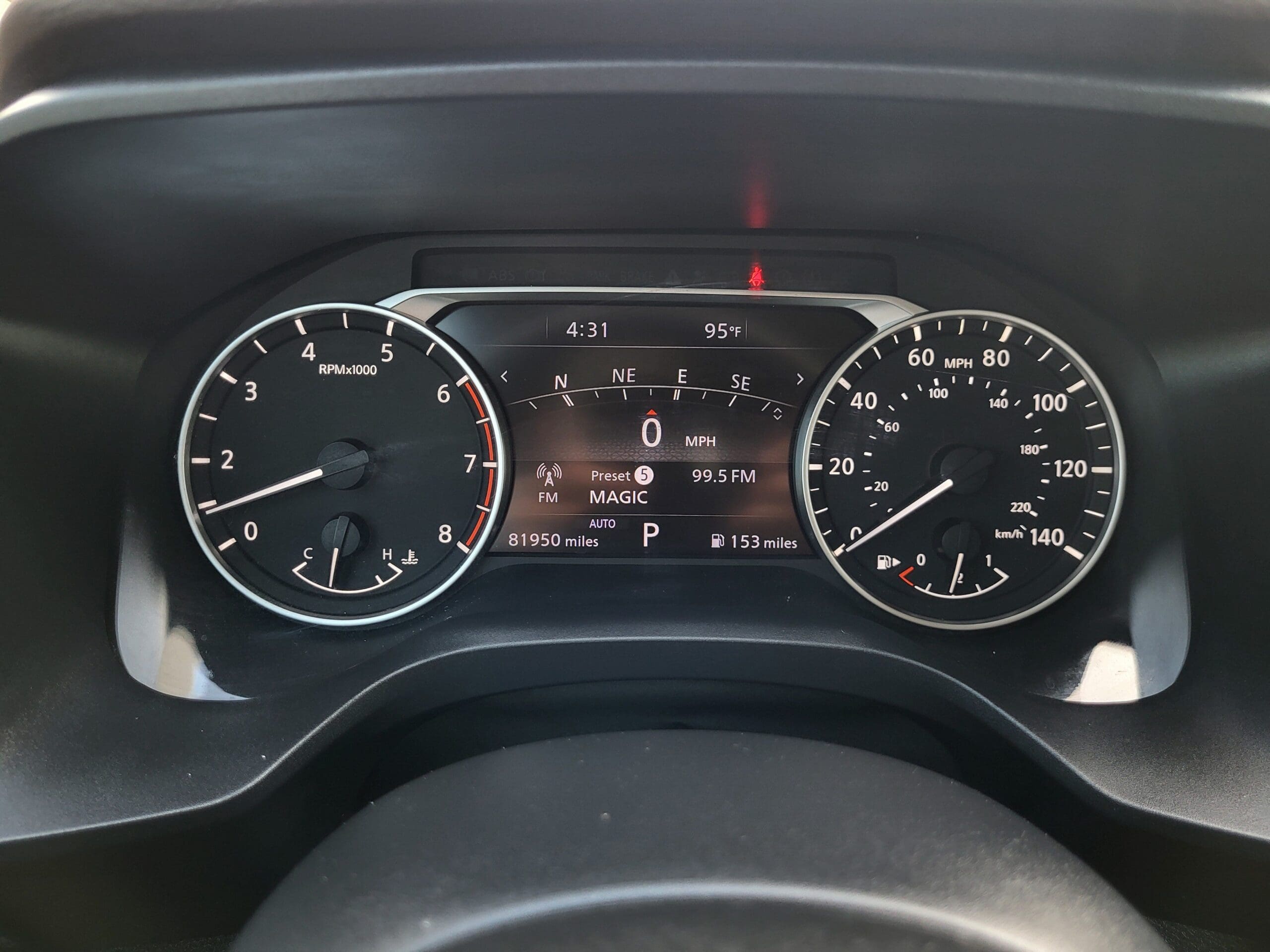 2022 Nissan Rogue - Image 17