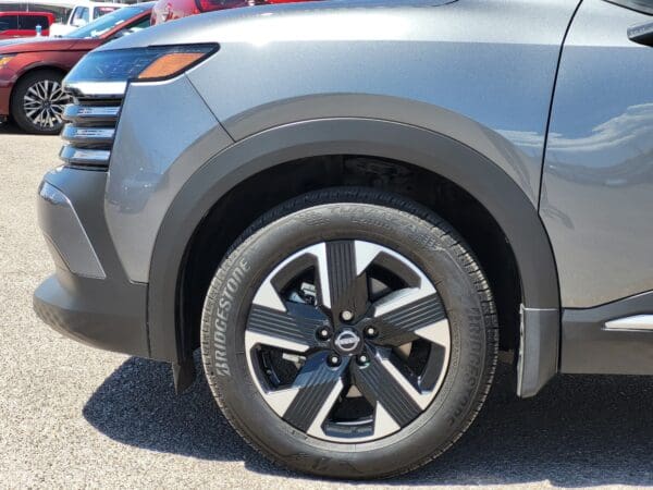 2025 Nissan Kicks