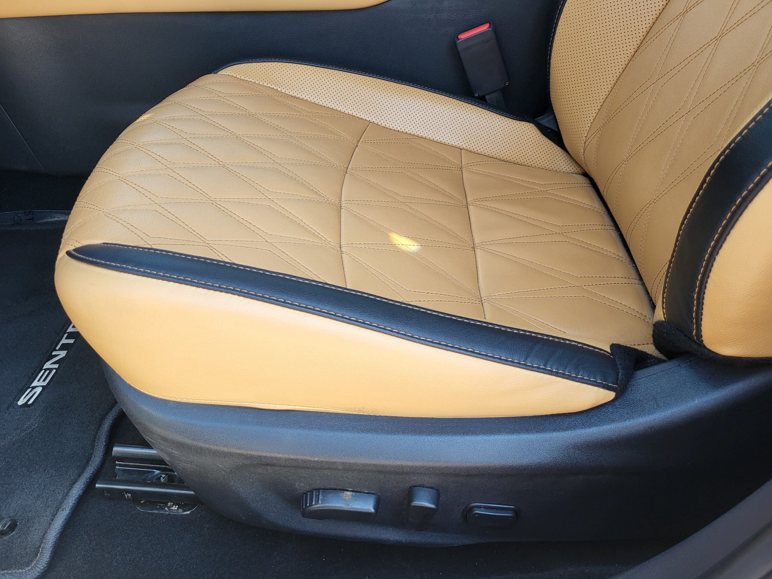 2025 Nissan Sentra - Image 25