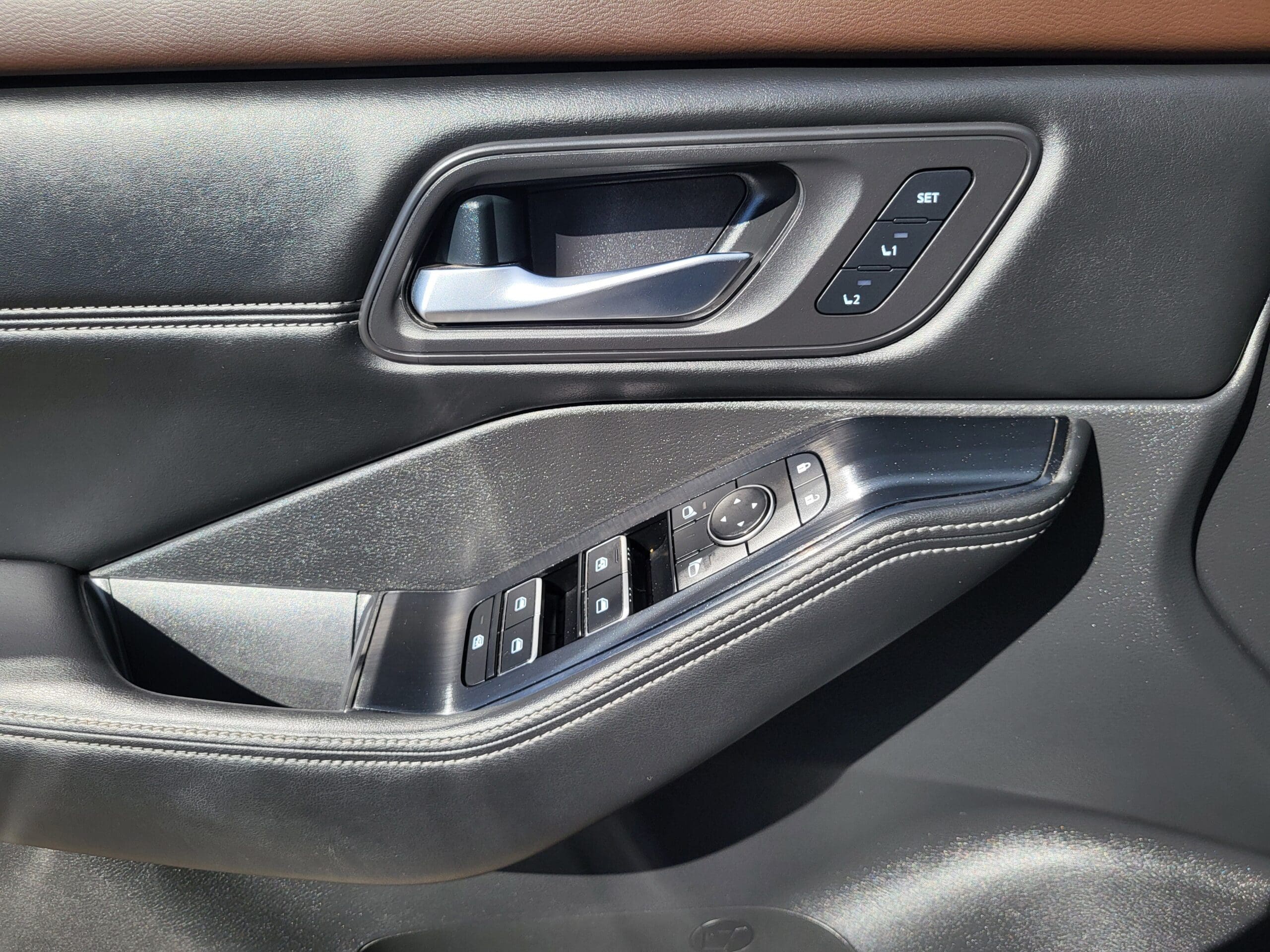 2022 Nissan Rogue - Image 24