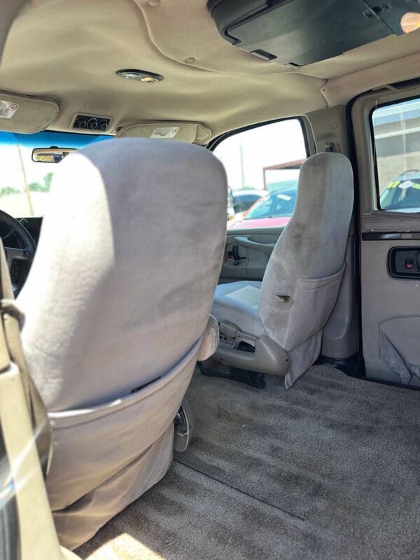 2008 GMC Savana