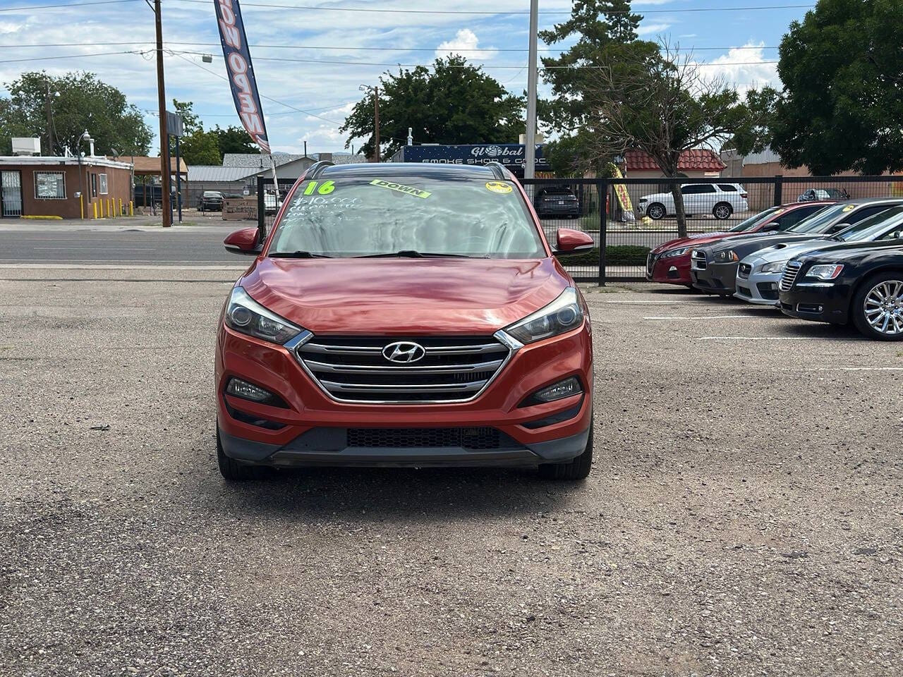 2016 Hyundai Tucson - Image 2