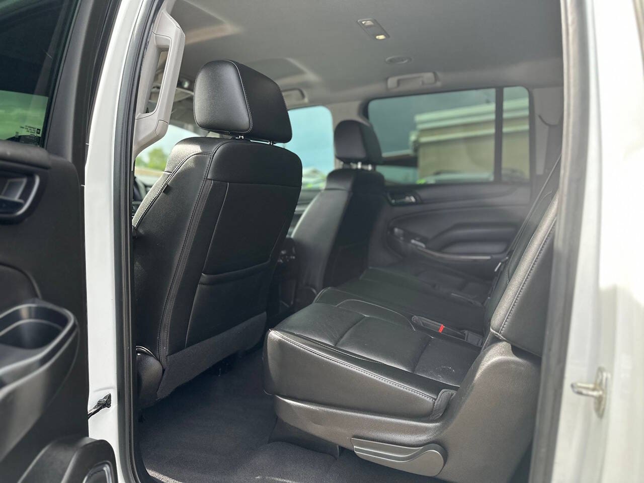 2019 GMC Yukon XL - Image 12