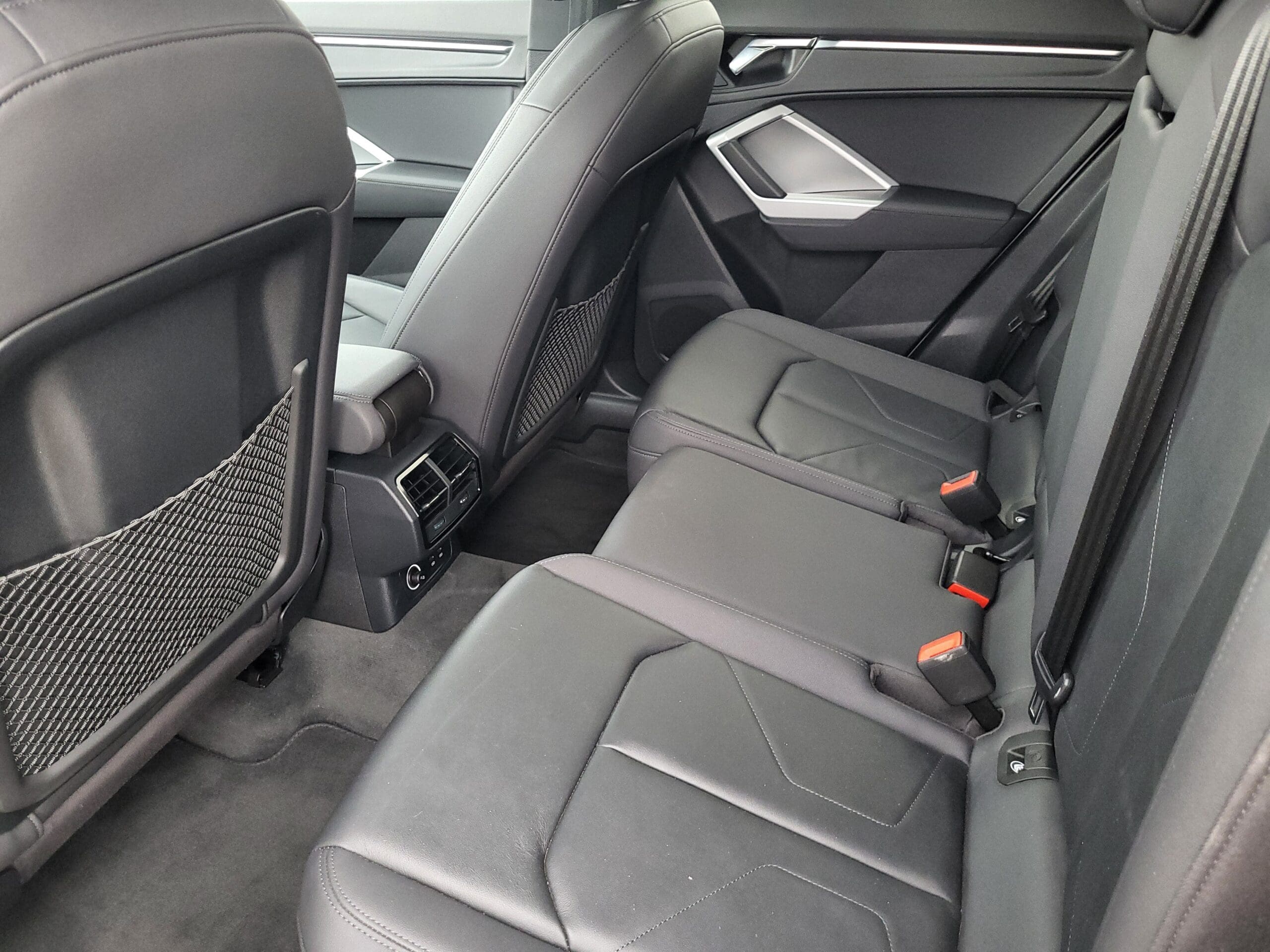 2020 Audi Q3 - Image 31