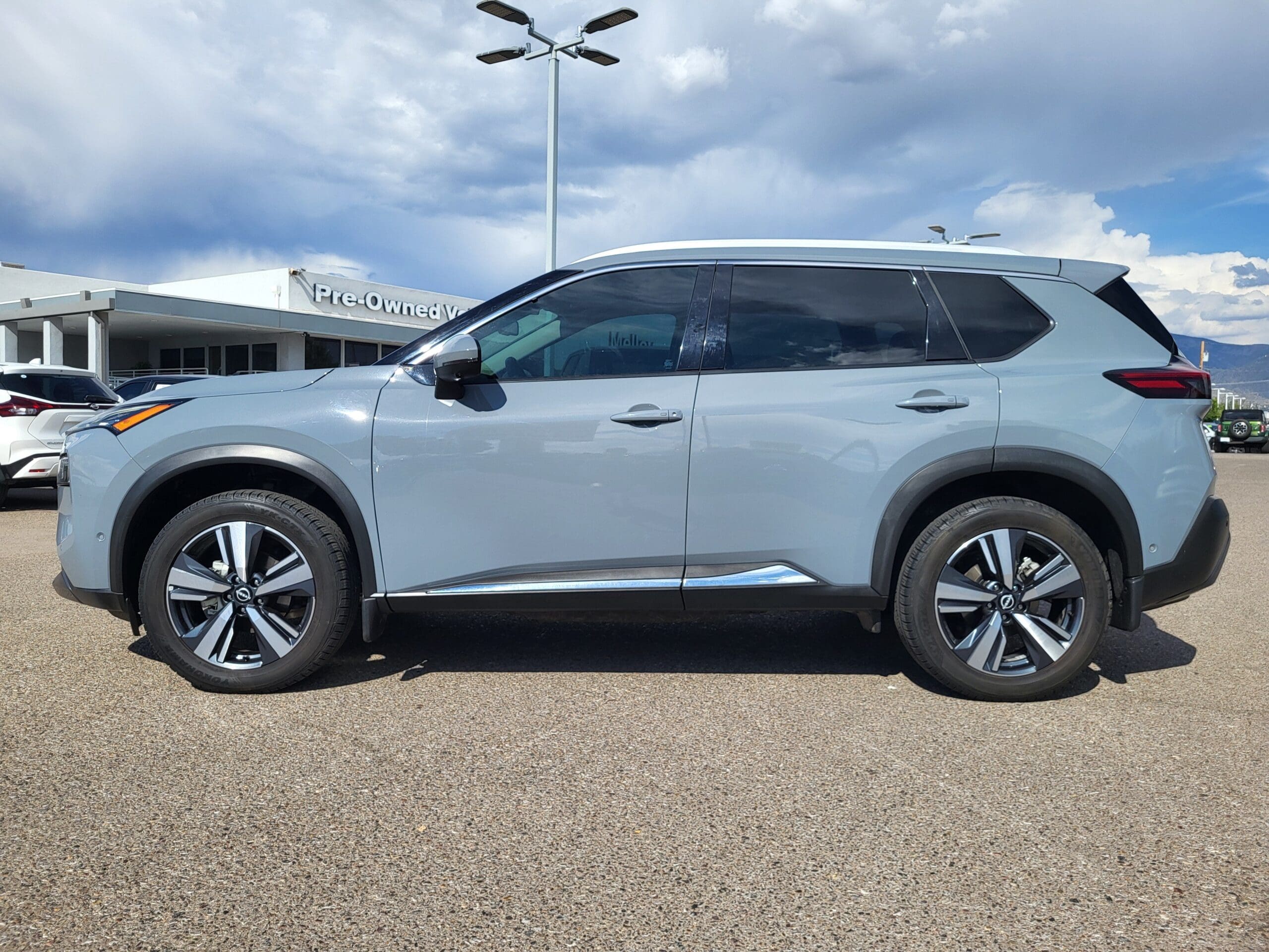 2022 Nissan Rogue - Image 7