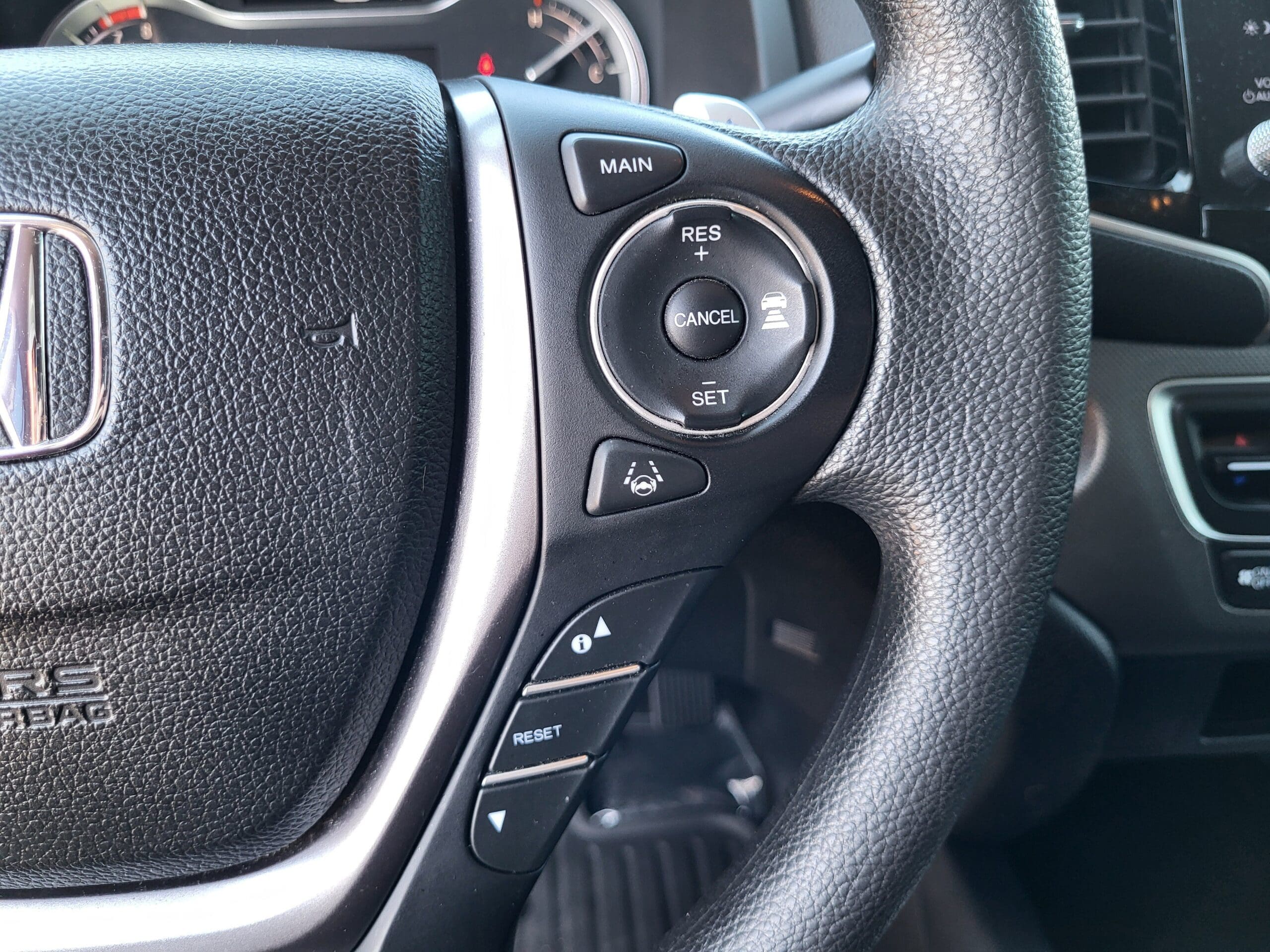 2021 Honda Ridgeline - Image 28