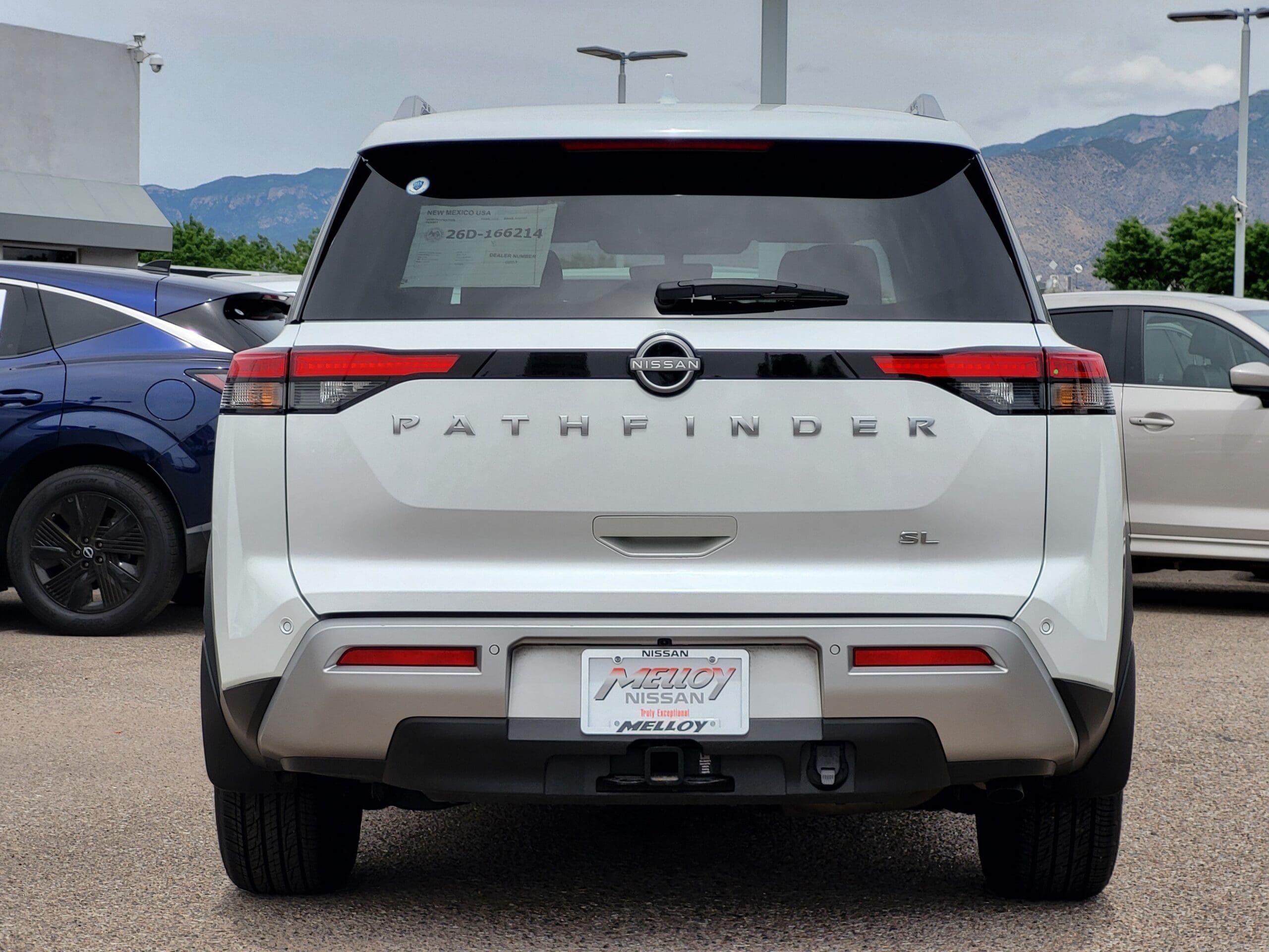 2025 Nissan Pathfinder - Image 5
