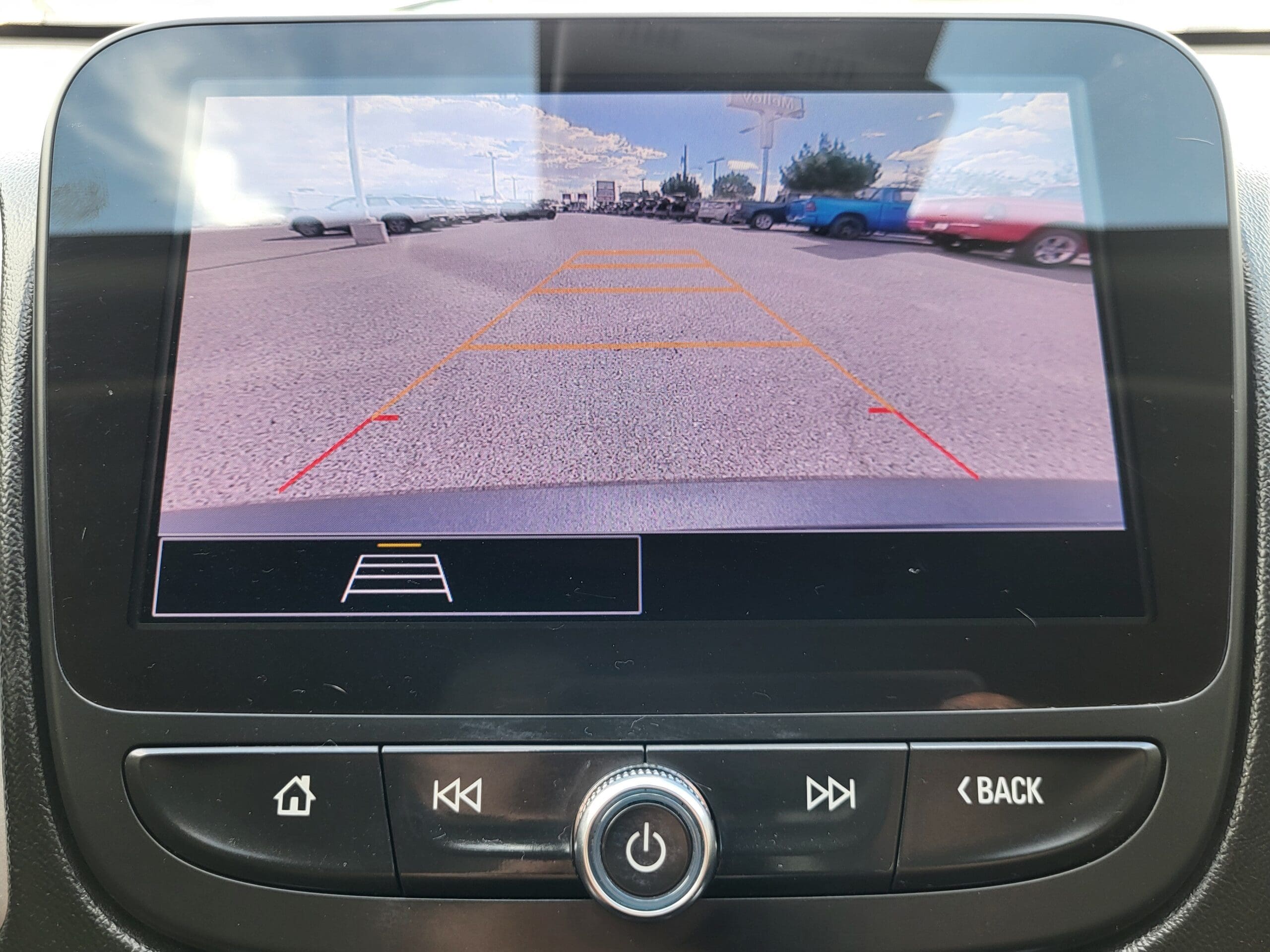 2024 Chevrolet Malibu - Image 19