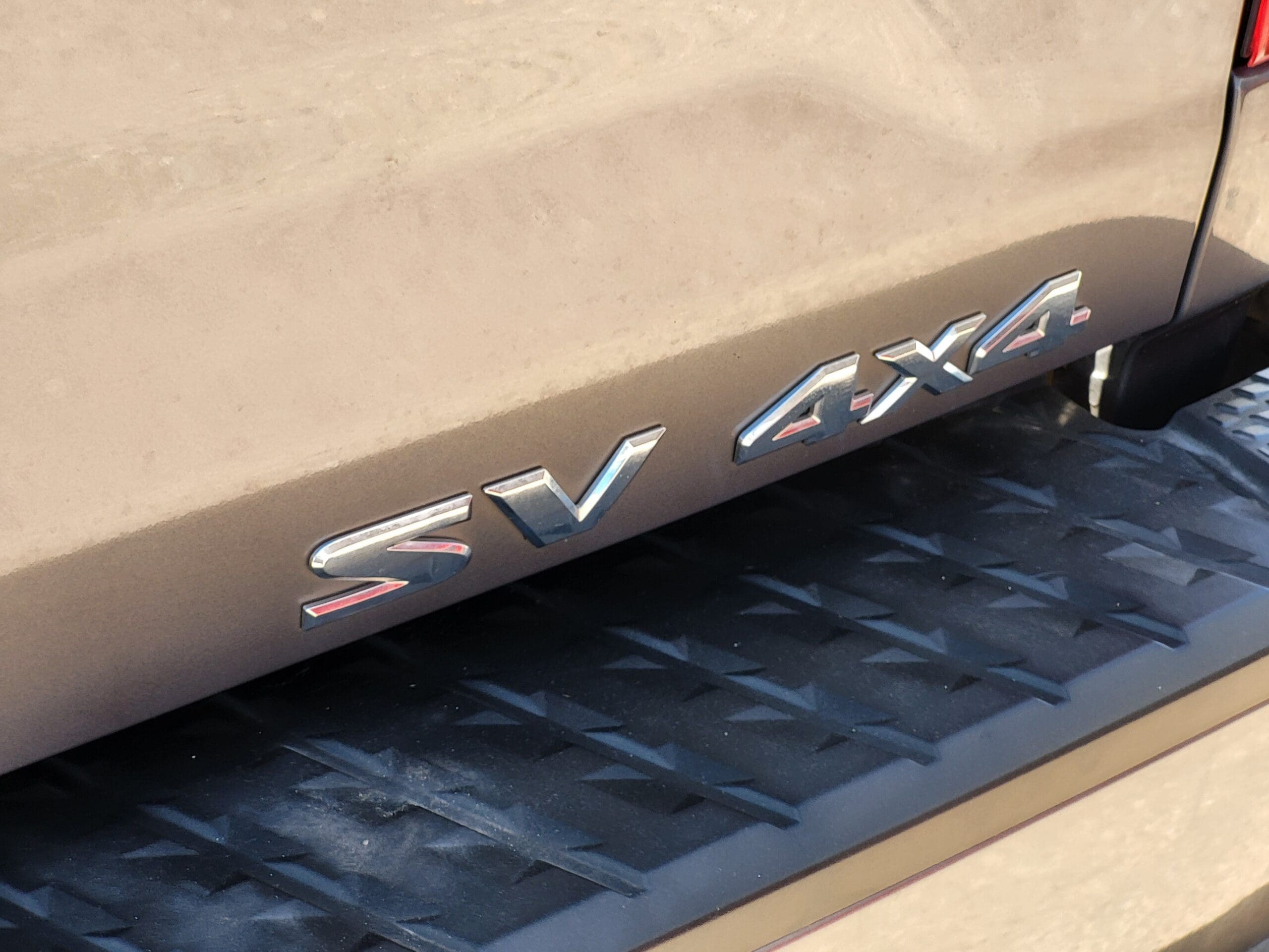 2024 Nissan Titan XD - Image 11
