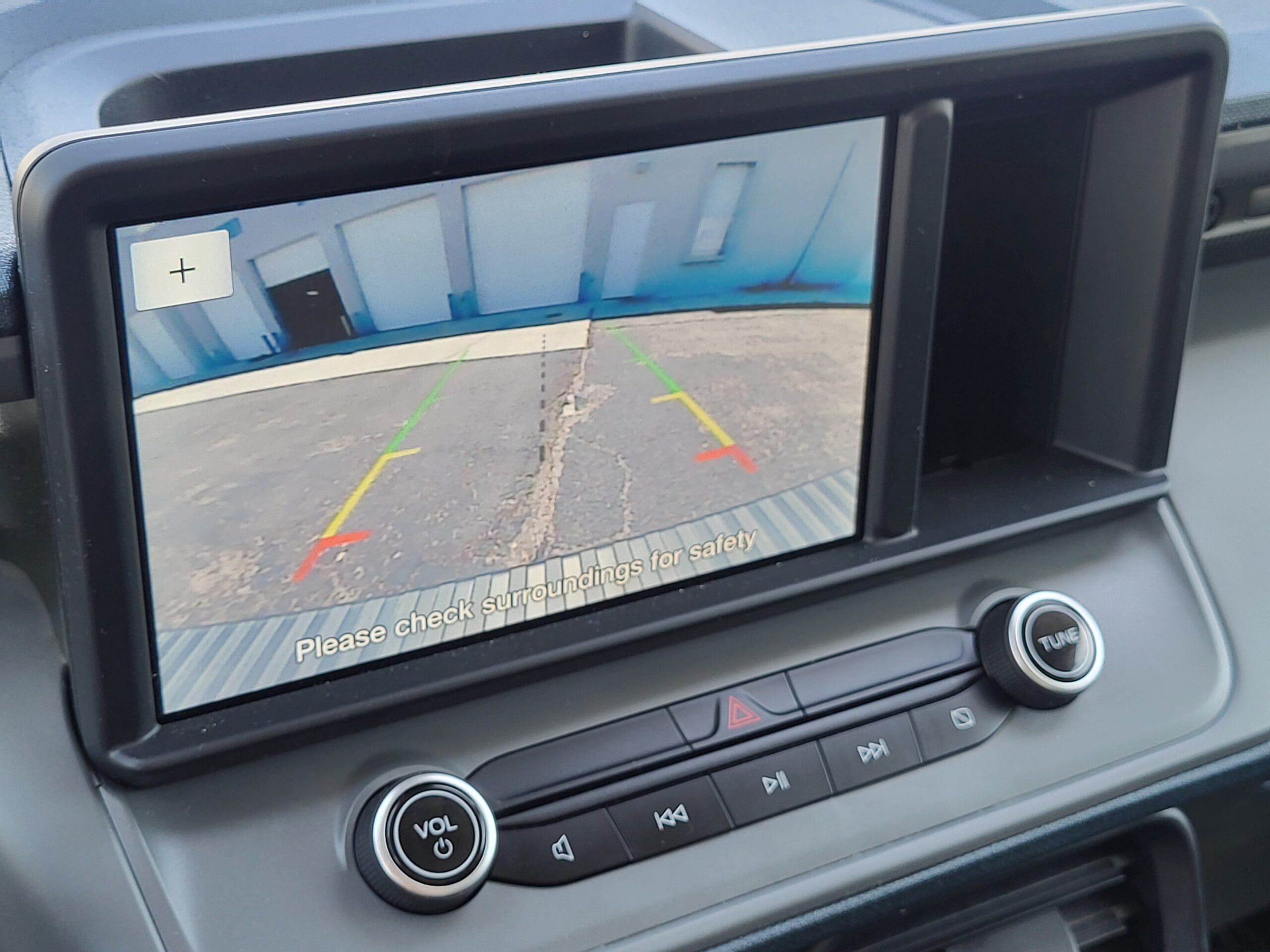 2022 Ford Maverick - Image 18
