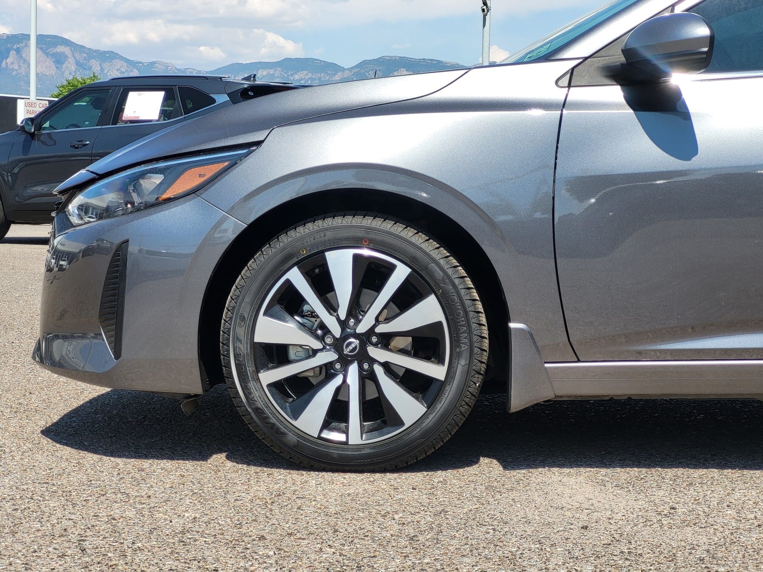 2025 Nissan Sentra - Image 9