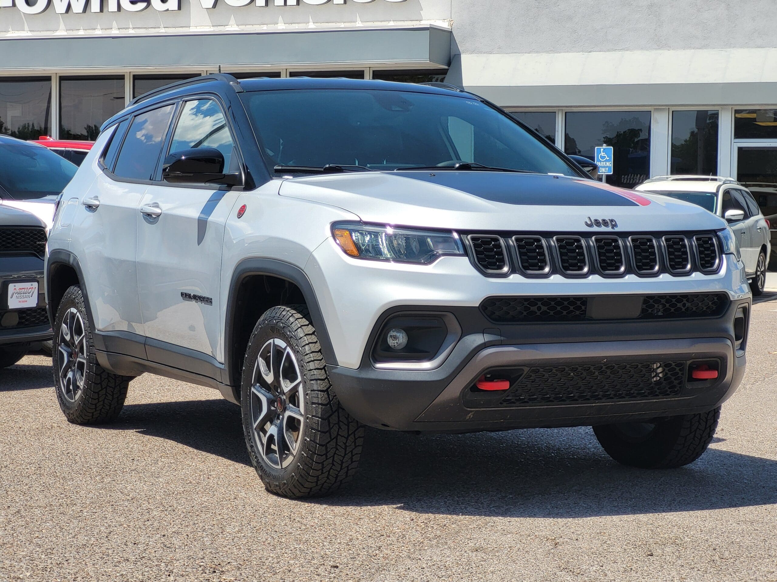 2025 Jeep Compass - Image 3