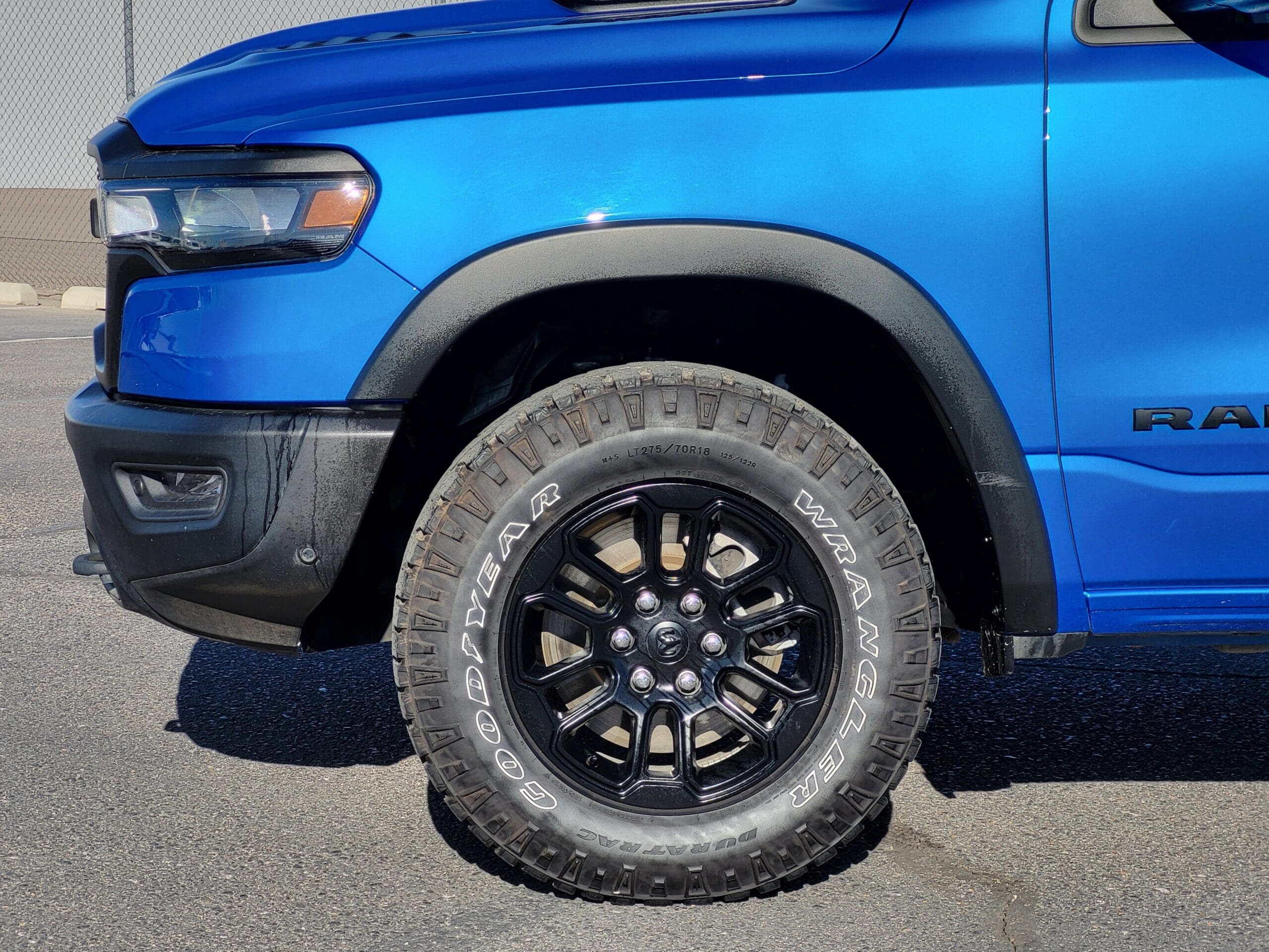 2025 Ram 1500 - Image 6