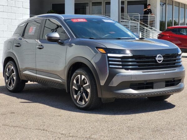 2025 Nissan Kicks