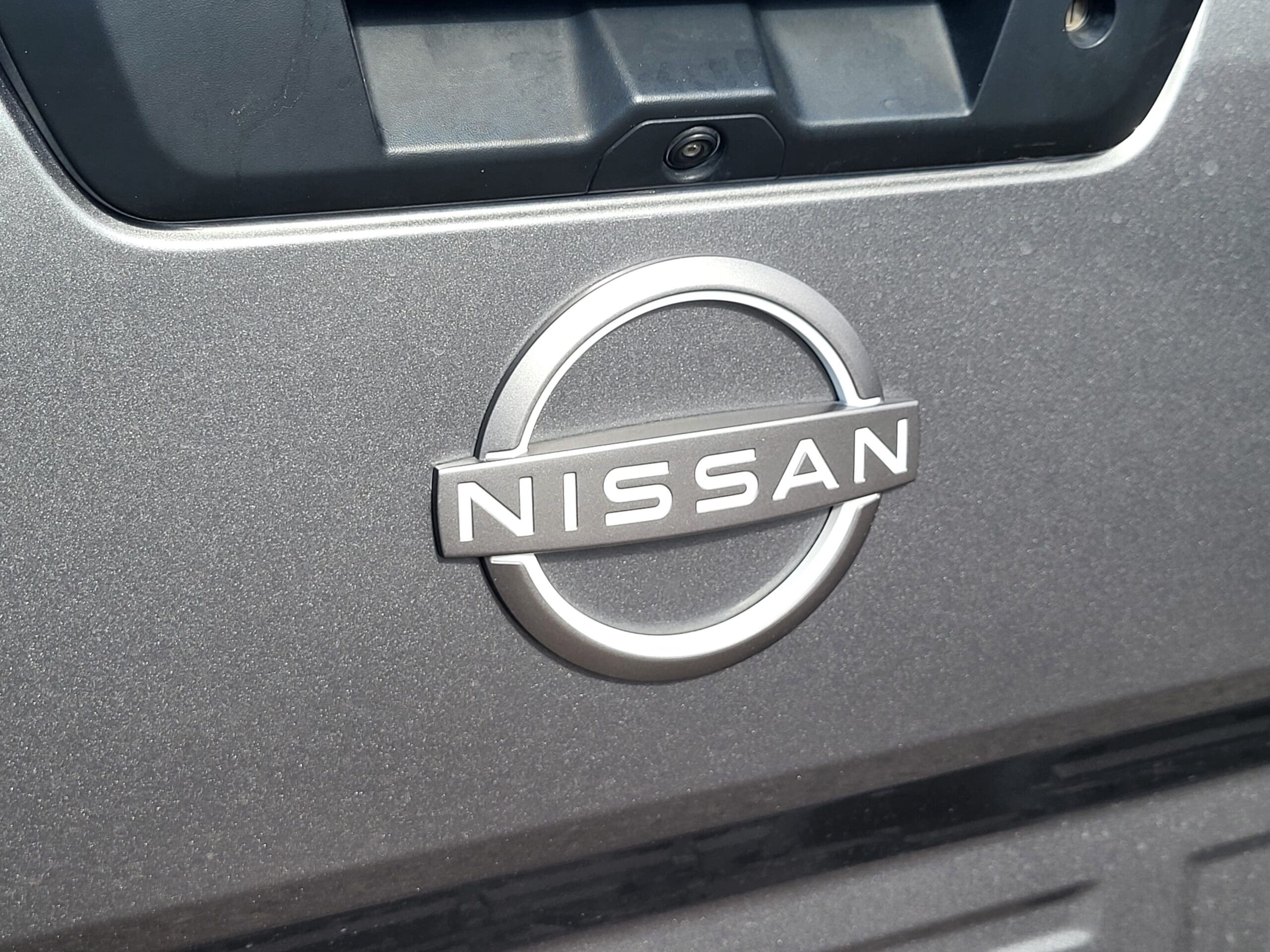 2024 Nissan Frontier - Image 12