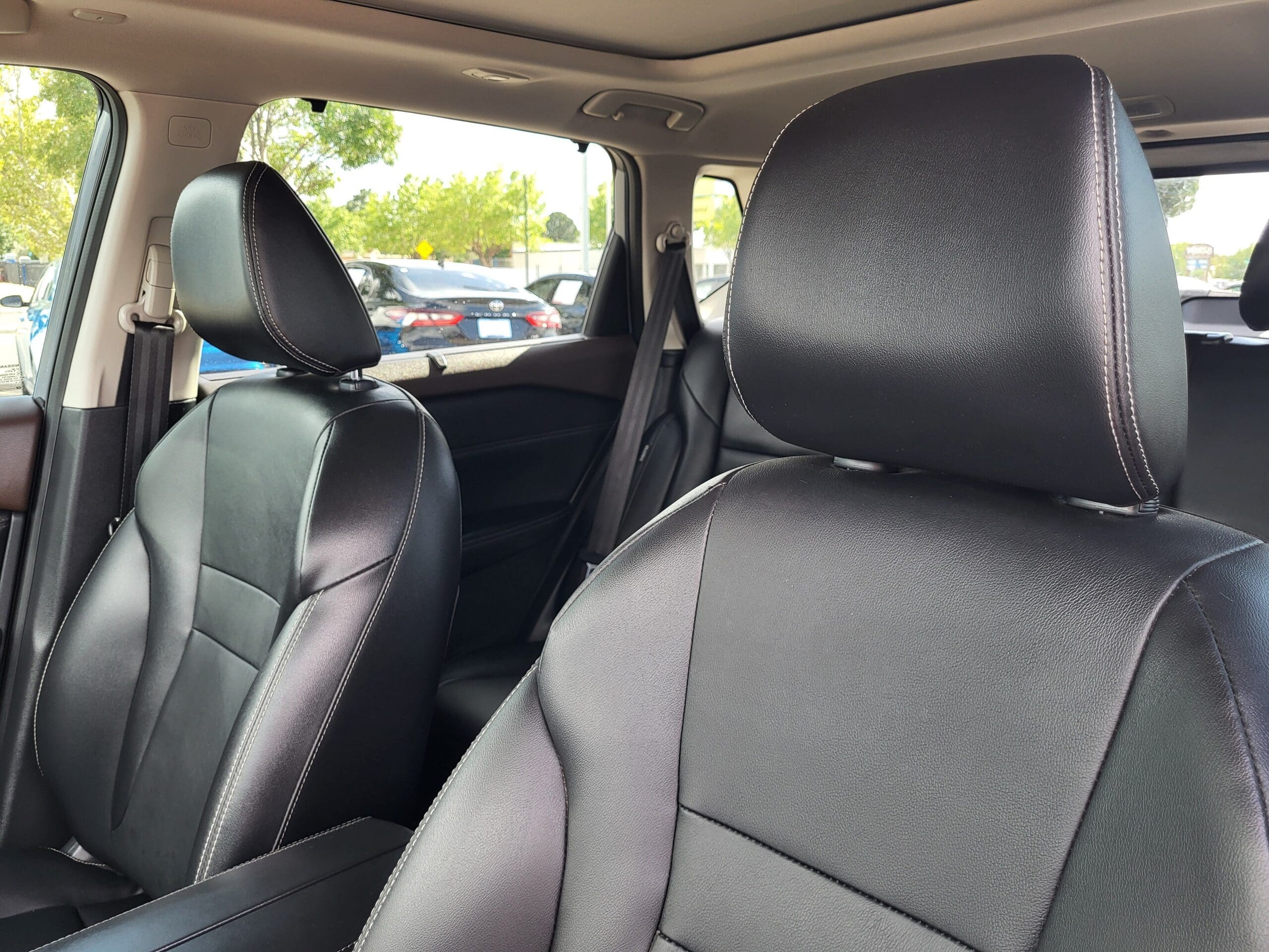 2022 Nissan Rogue - Image 16