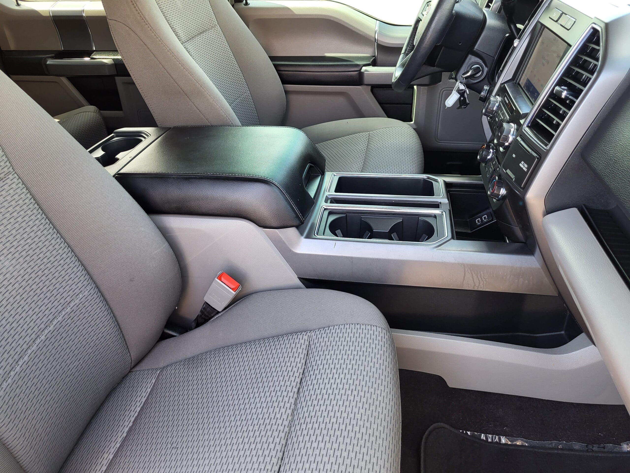2020 Ford F-150 - Image 15