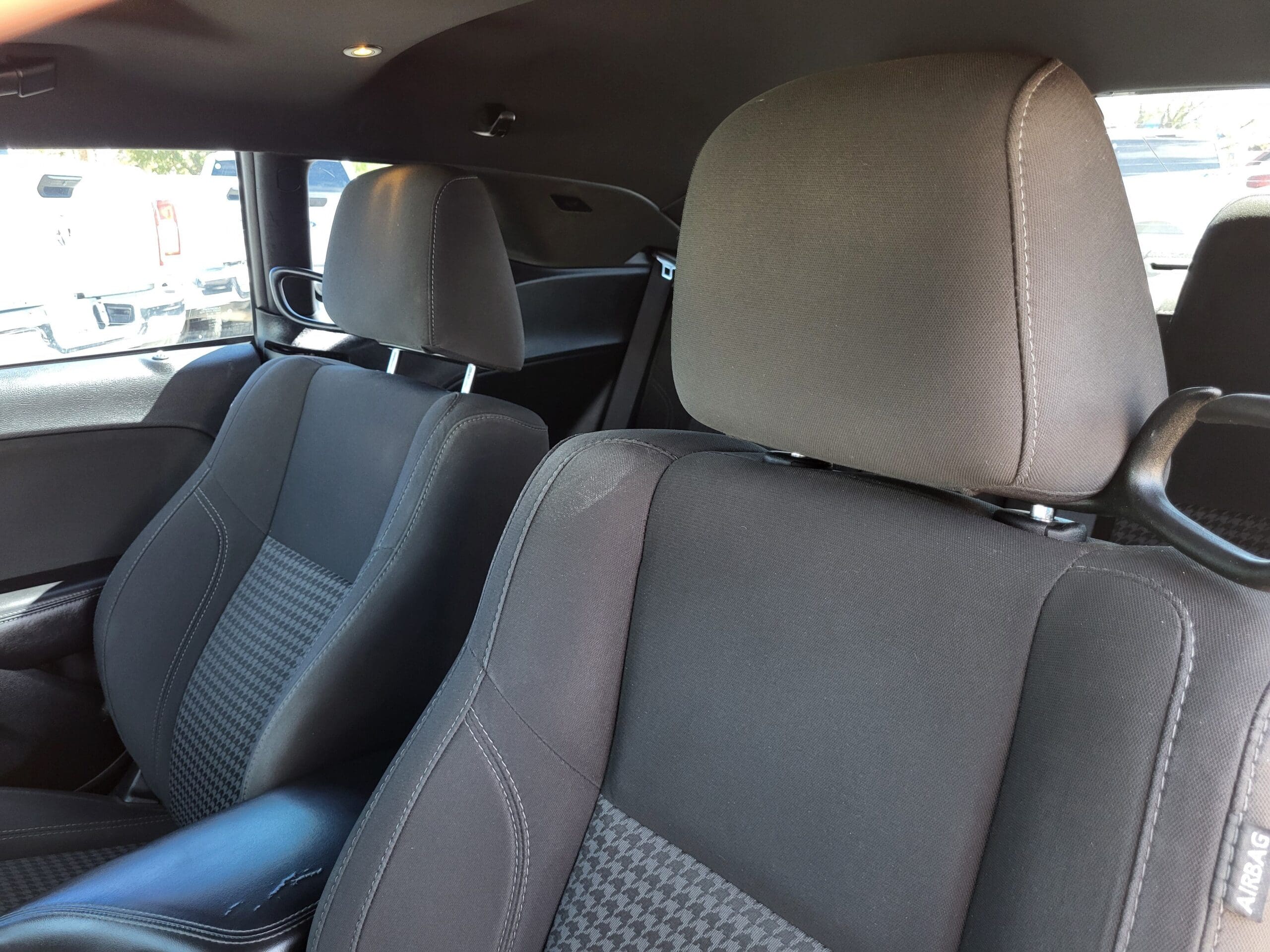 2019 Dodge Challenger - Image 16
