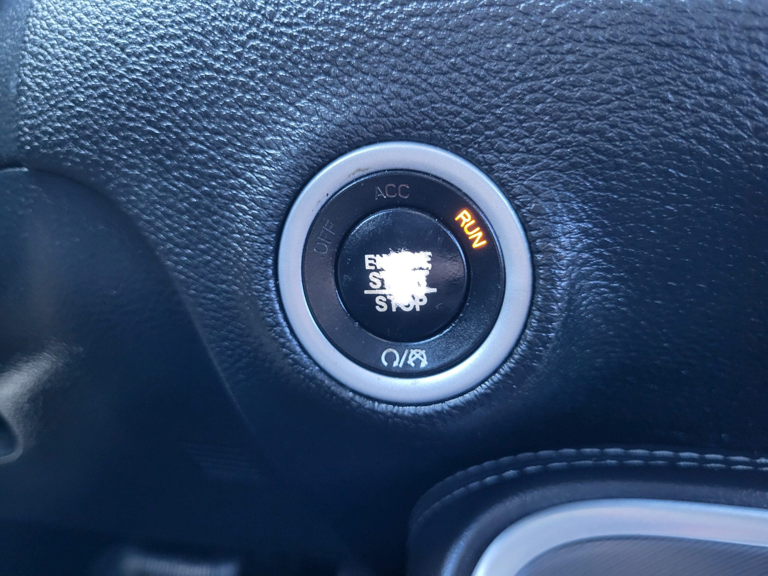 2019 Dodge Challenger - Image 22