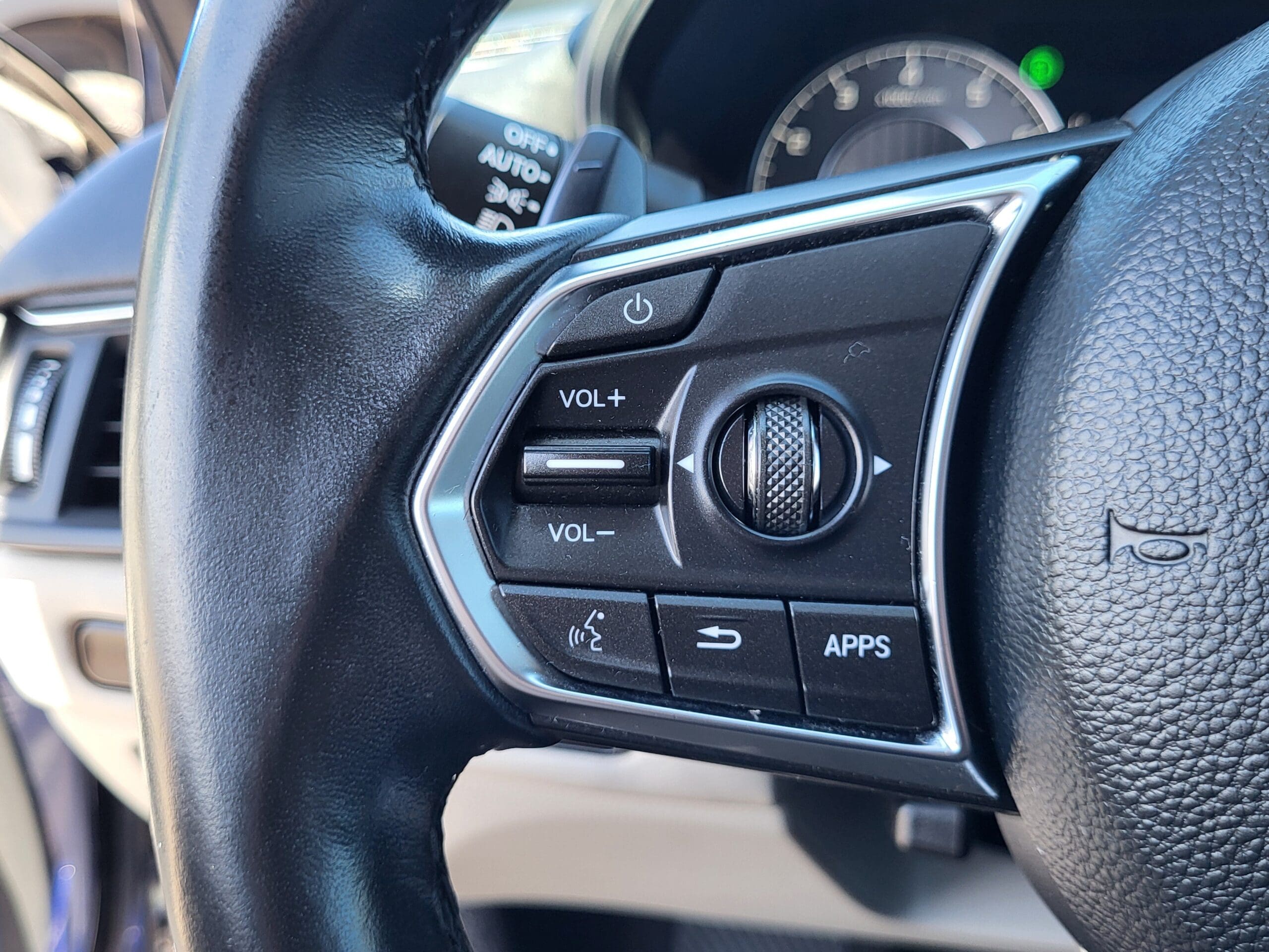 2021 Acura TLX - Image 28