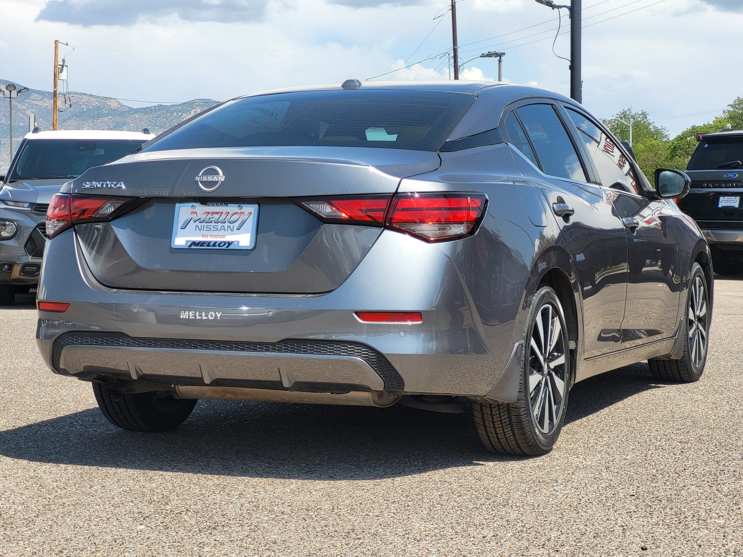 2025 Nissan Sentra - Image 4