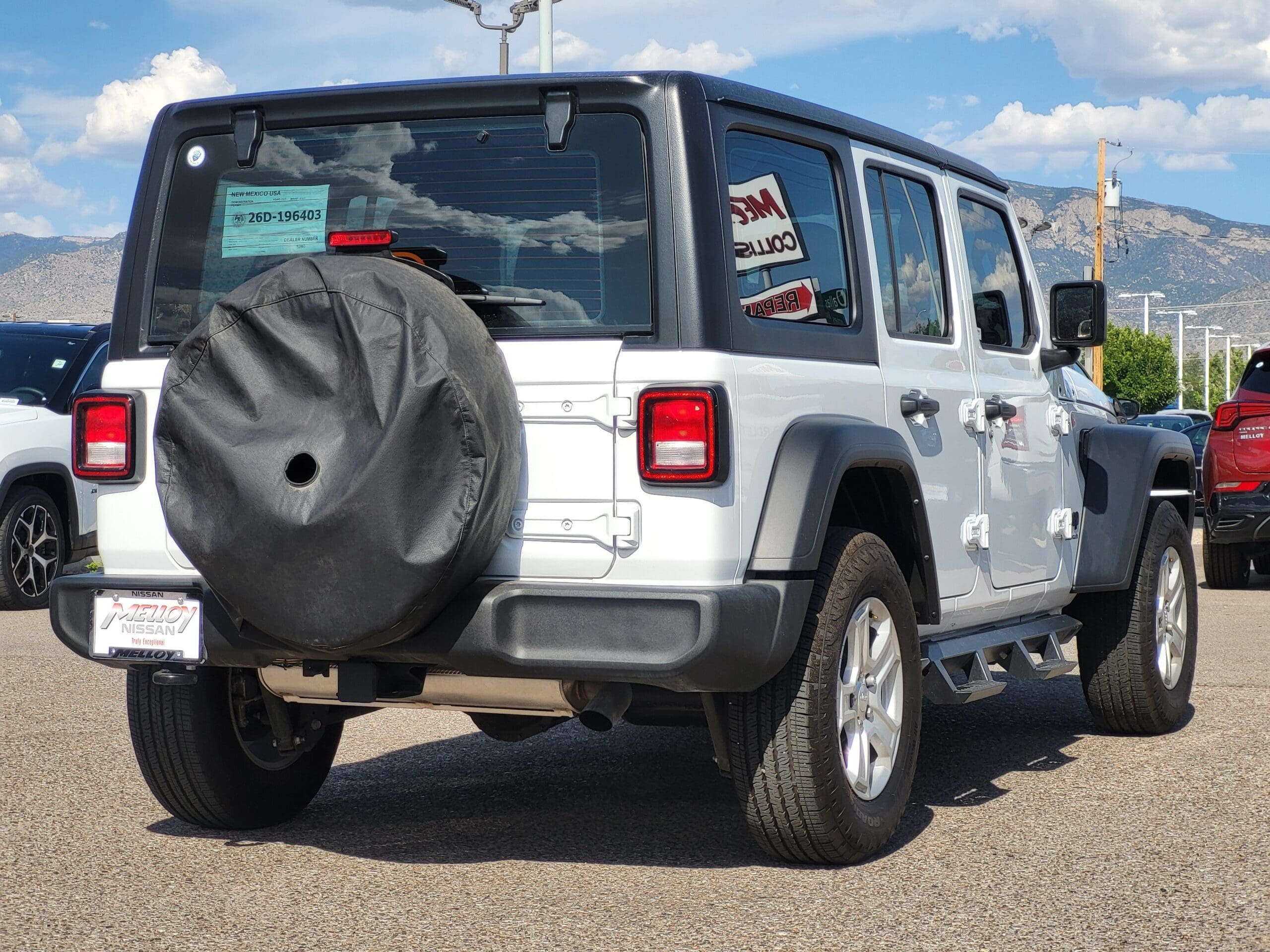 2025 Jeep Wrangler - Image 4