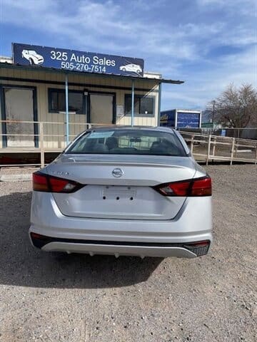 2021 Nissan Altima - Image 8