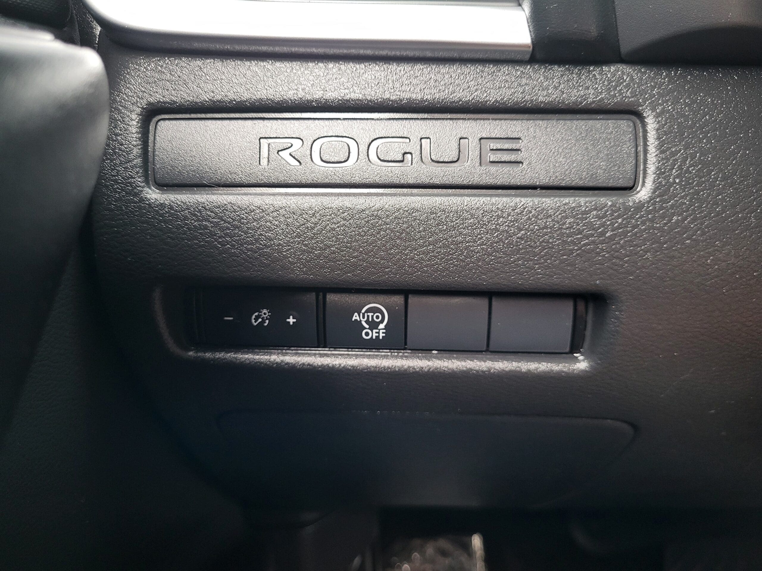 2024 Nissan Rogue - Image 23