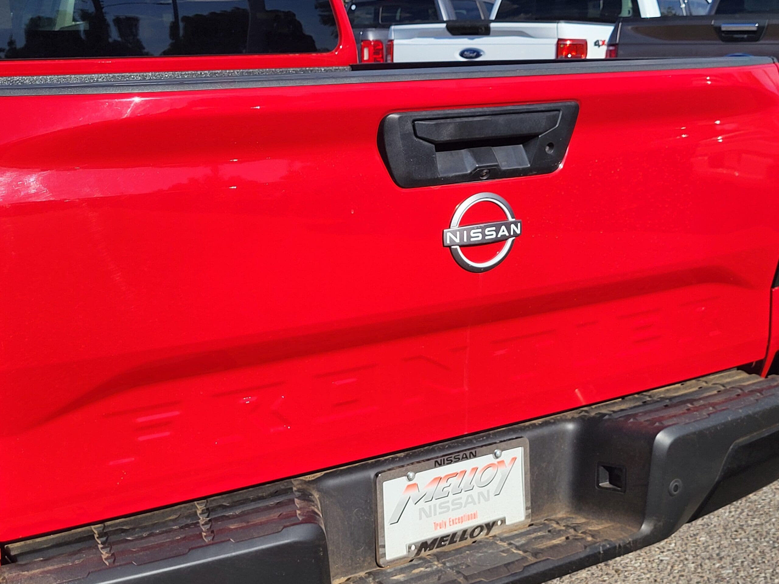 2022 Nissan Frontier - Image 13