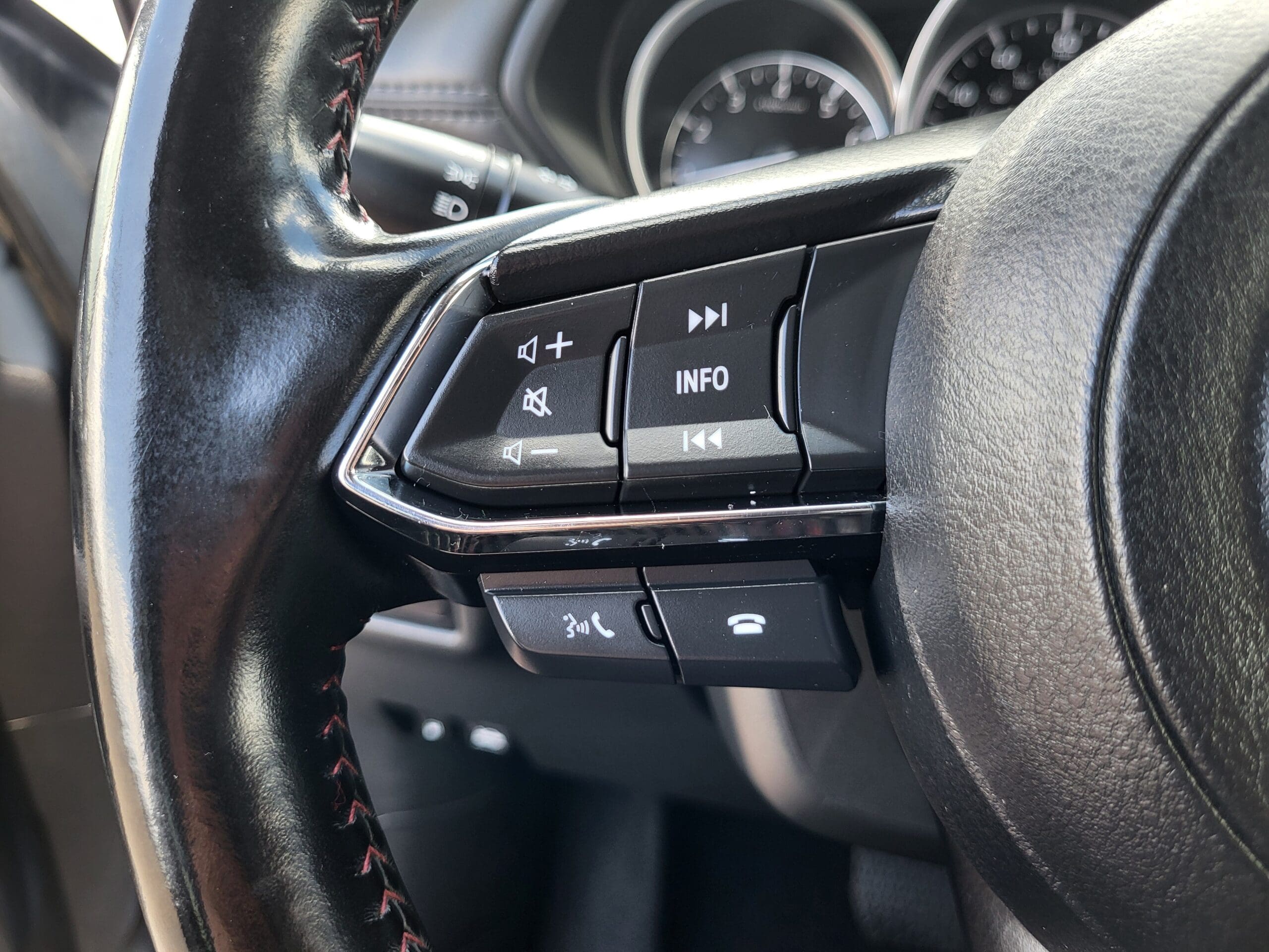 2022 Mazda CX-5 - Image 28