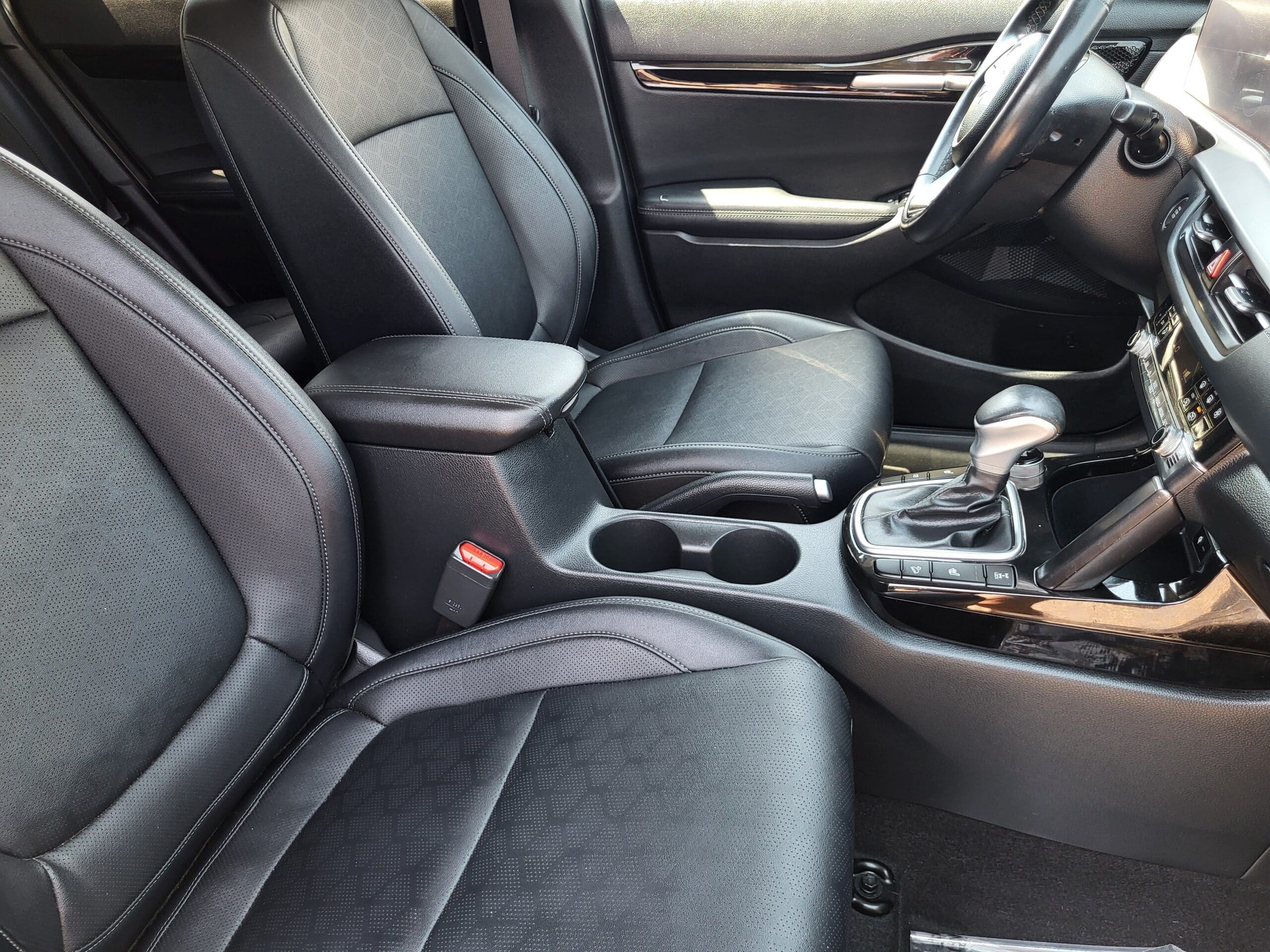 2024 Kia Seltos - Image 15