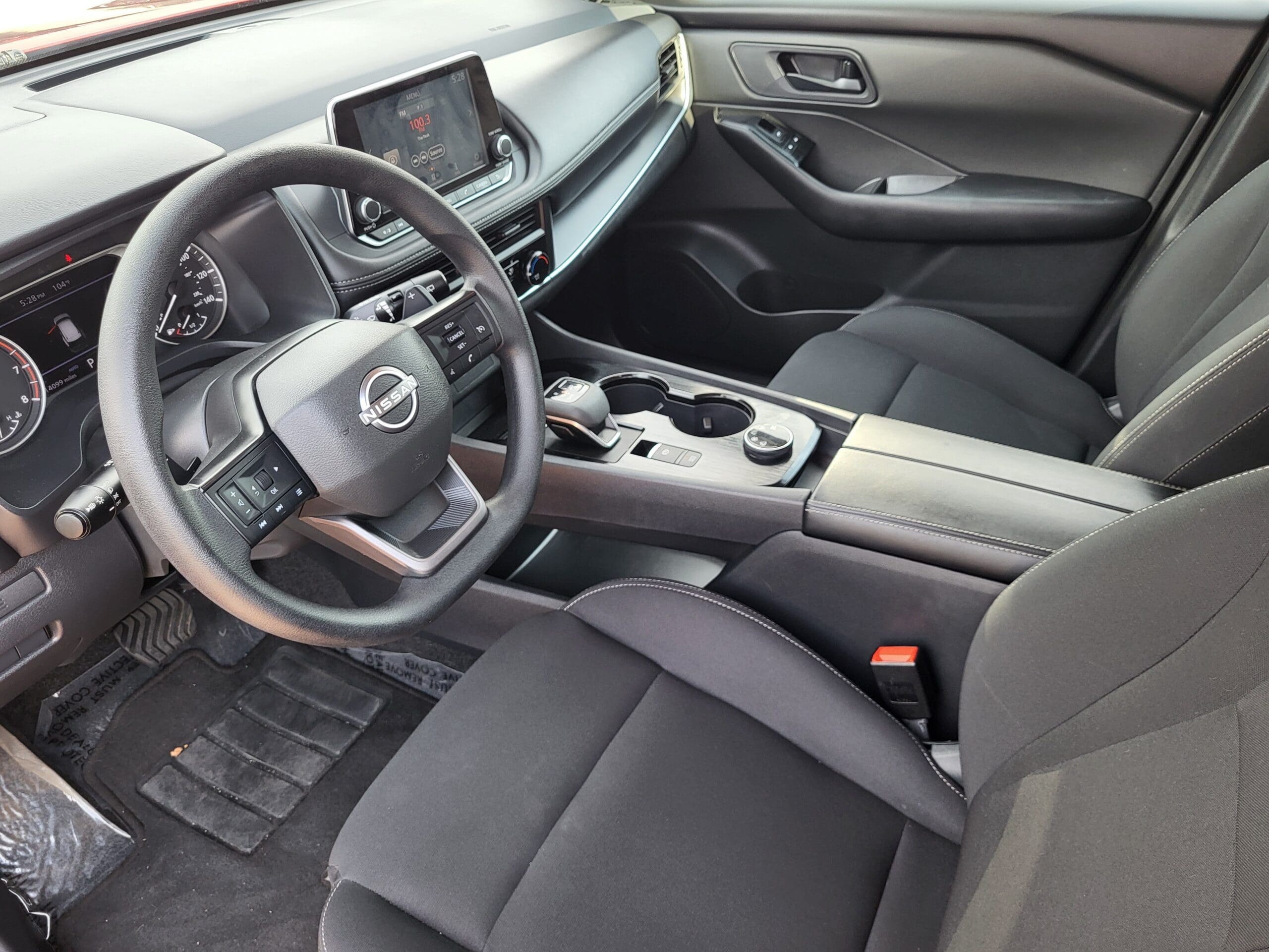 2026 Nissan Rogue - Image 15