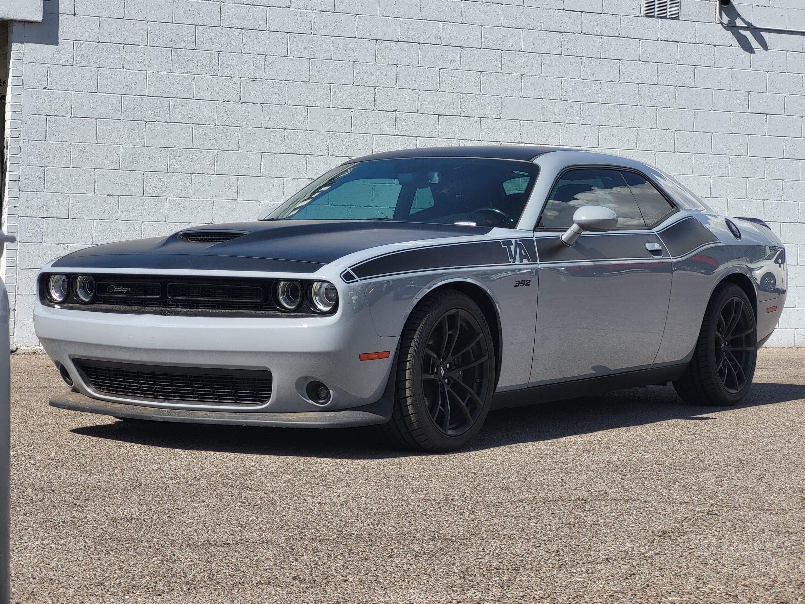 2021 Dodge Challenger - Image 3